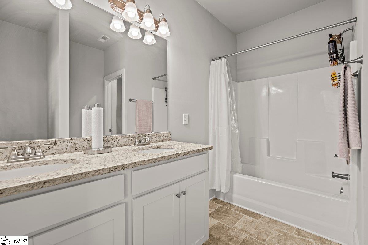 5 Trollingwood Way Pelzer, SC 29669