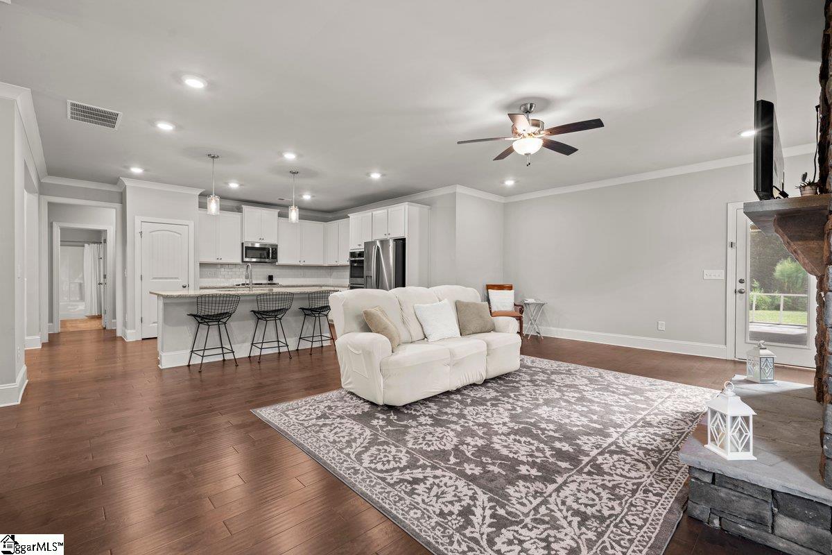 5 Trollingwood Way Pelzer, SC 29669