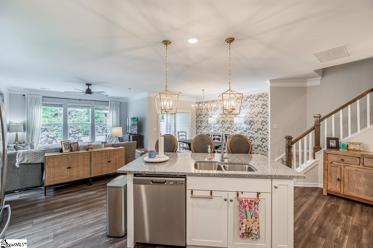 114 Cross Arbor Drive Simpsonville, SC 29681