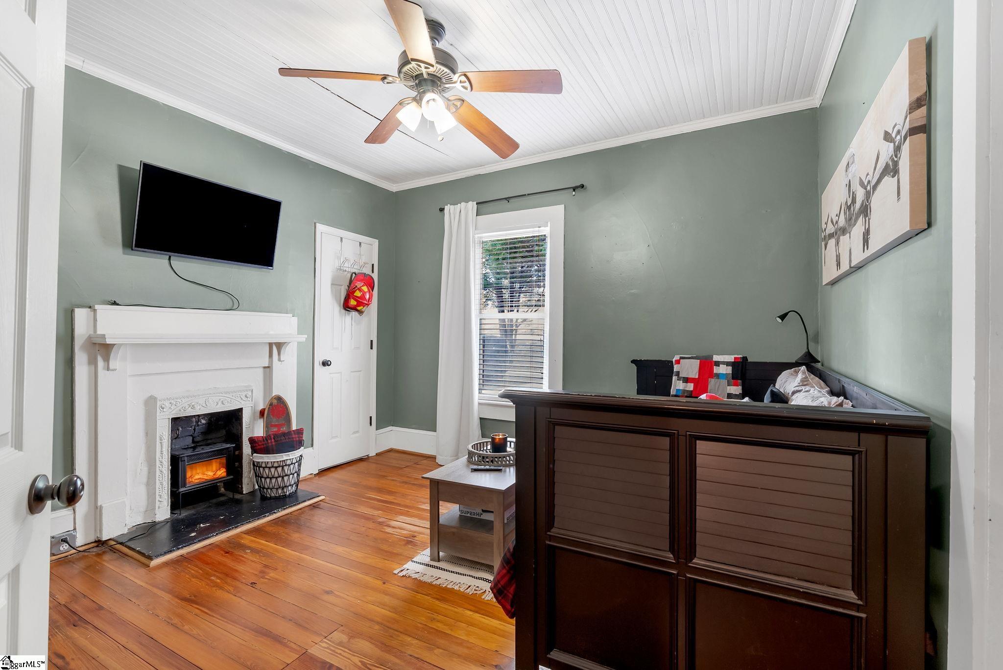 101 E Main Street Taylors, SC 29687