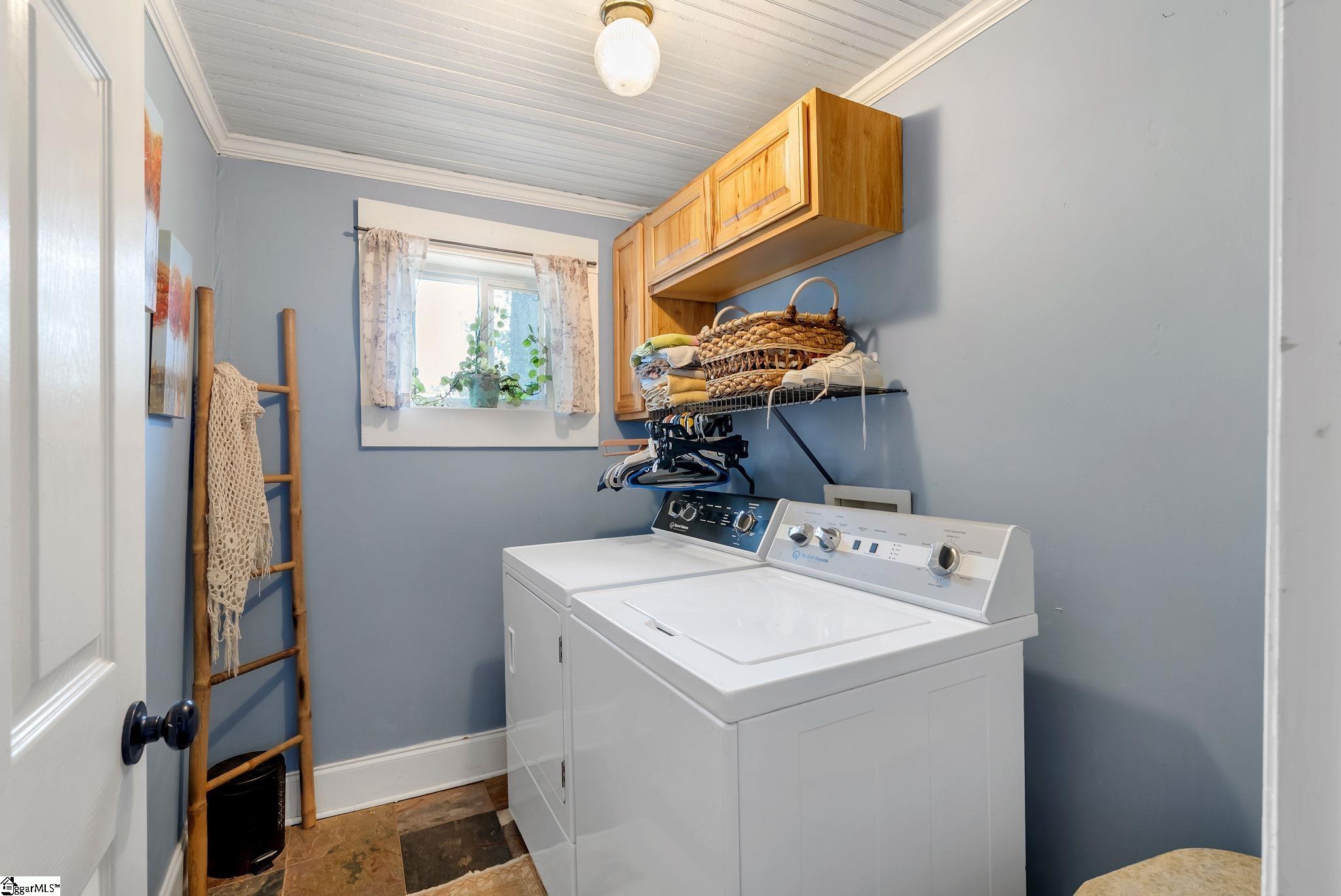 101 E Main Street Taylors, SC 29687
