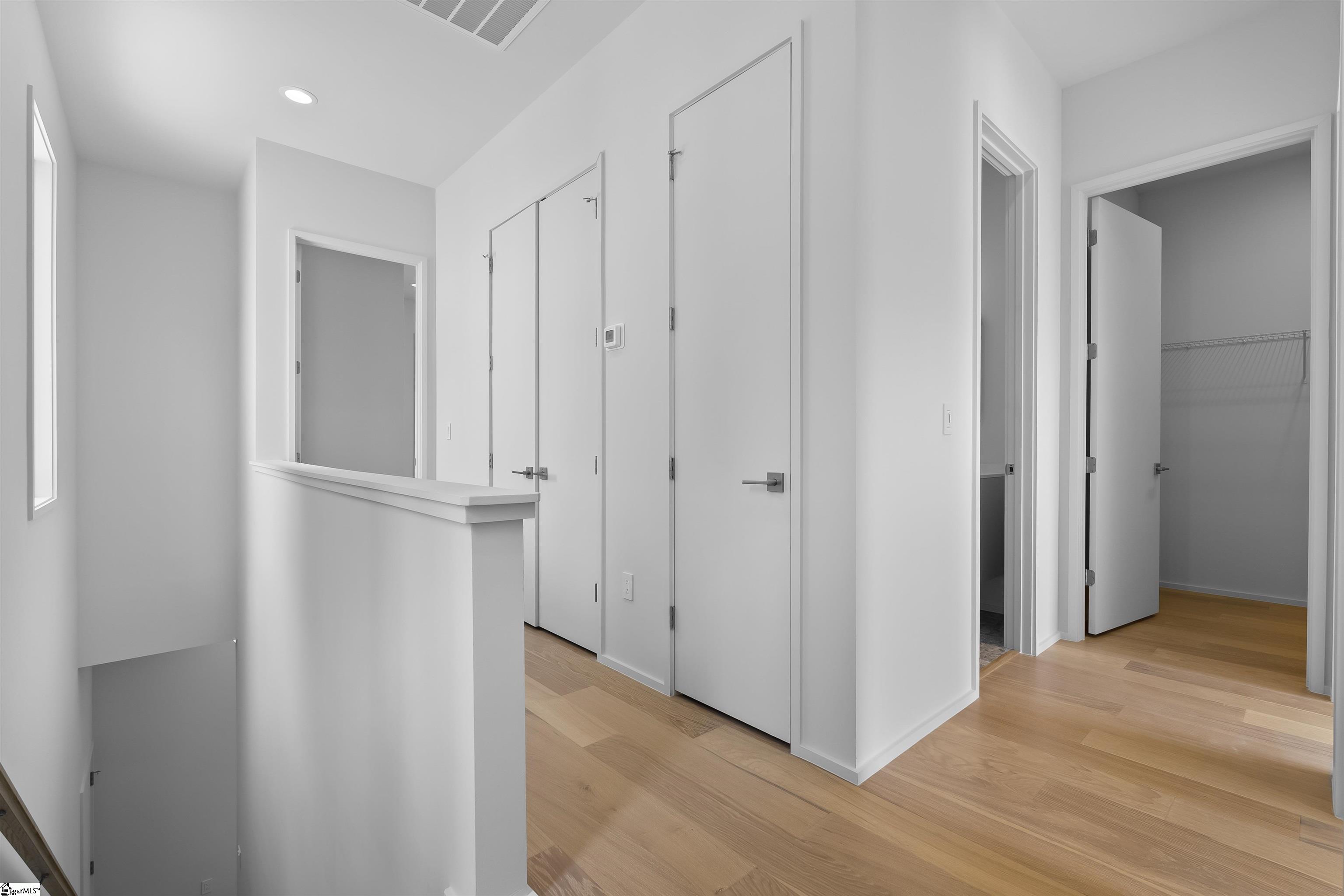 37 Baywood Avenue Greenville, SC 29601