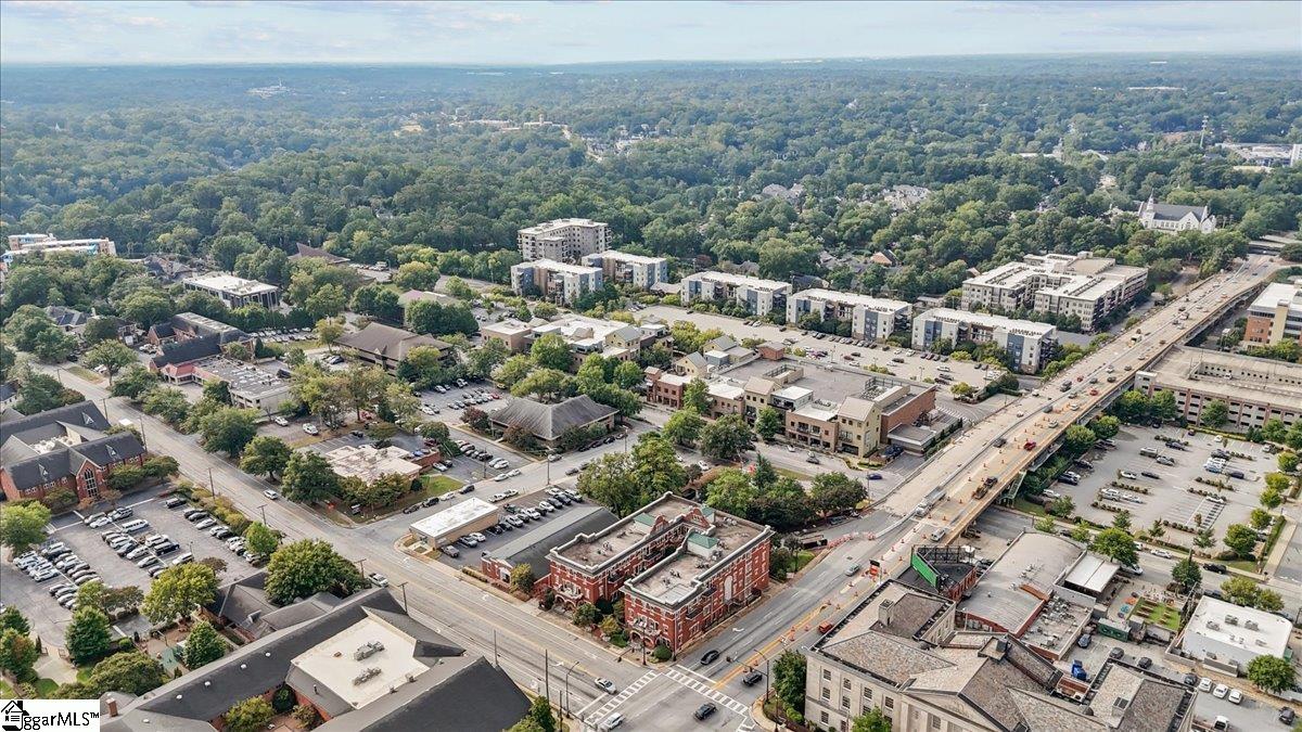400 E Washington Street UNIT Unit 27 Greenville, SC 29601