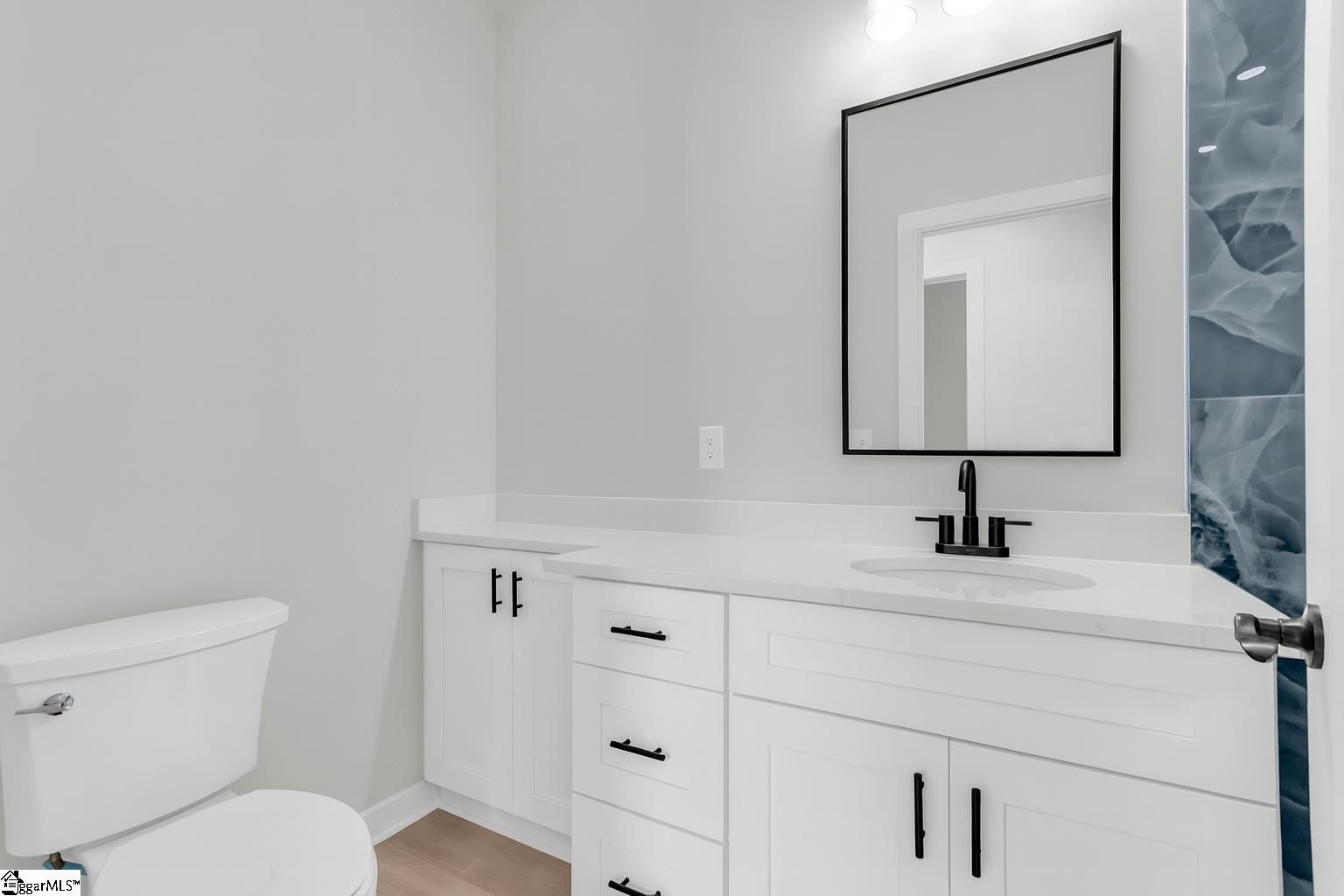114 Harlem Street Easley, SC 29640