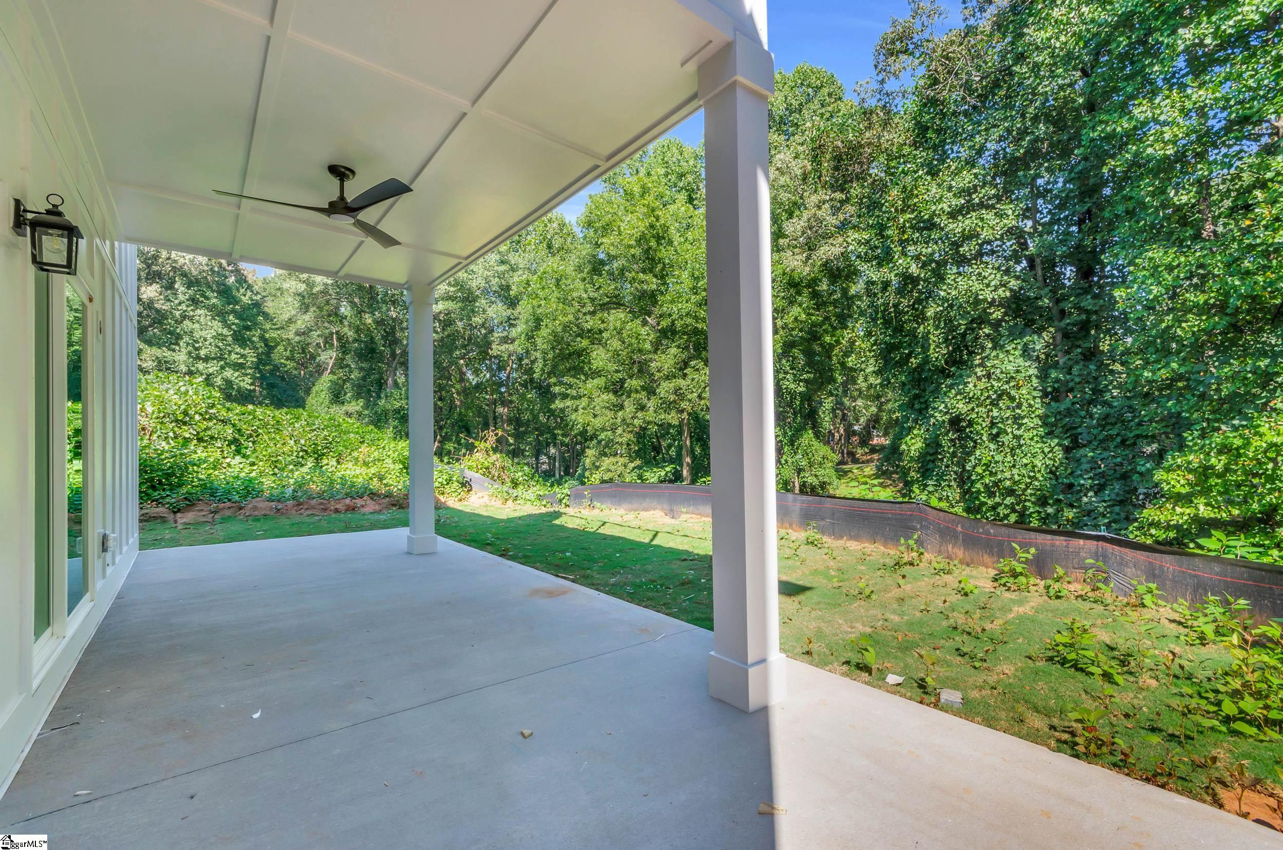 114 Harlem Street Easley, SC 29640
