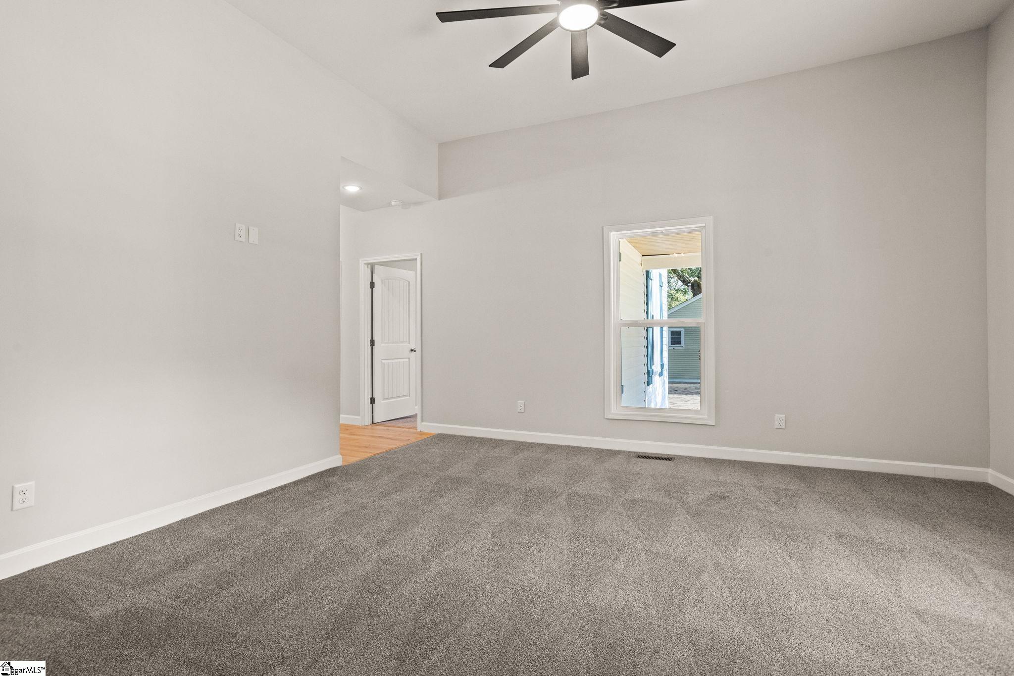 203 N Adair Street Clinton, SC 29325