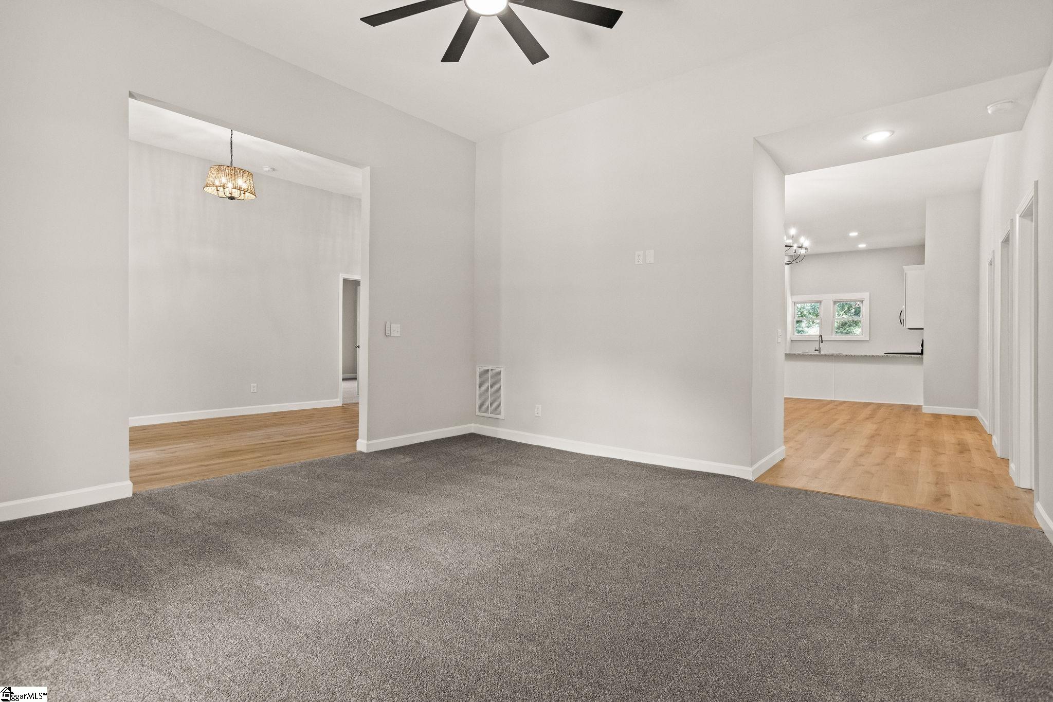 203 N Adair Street Clinton, SC 29325