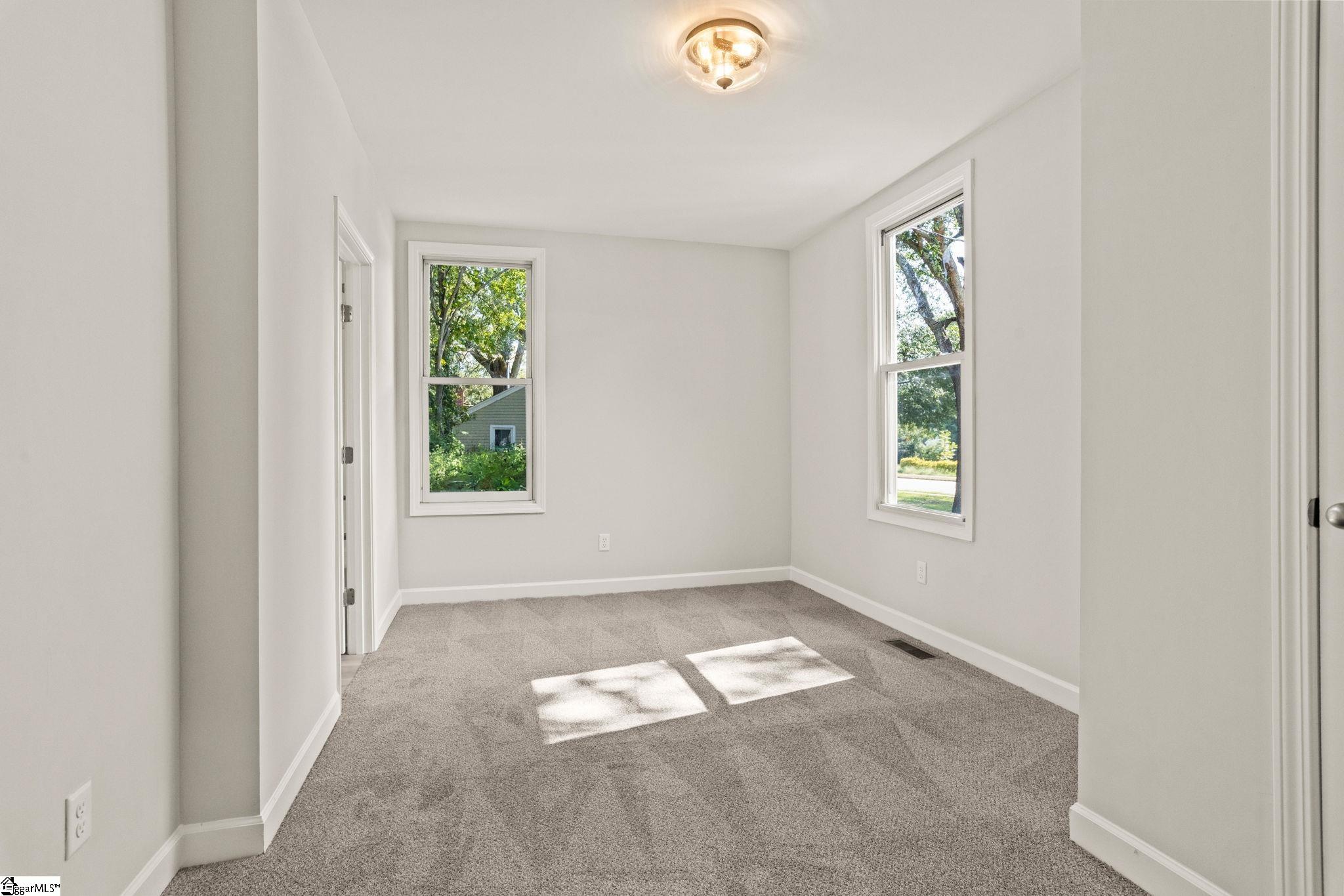 203 N Adair Street Clinton, SC 29325