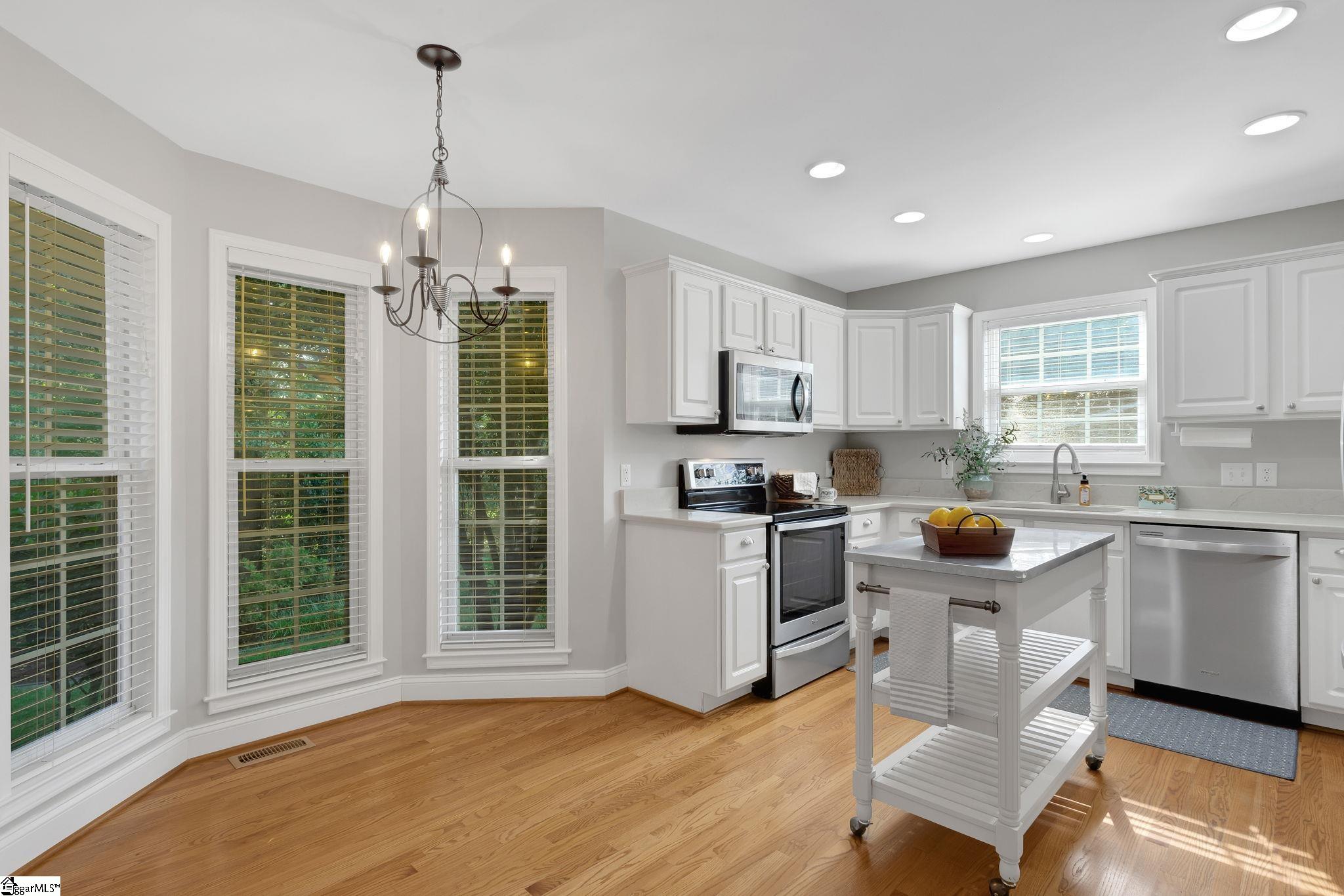 503 Lake Lennox Drive Simpsonville, SC 29681