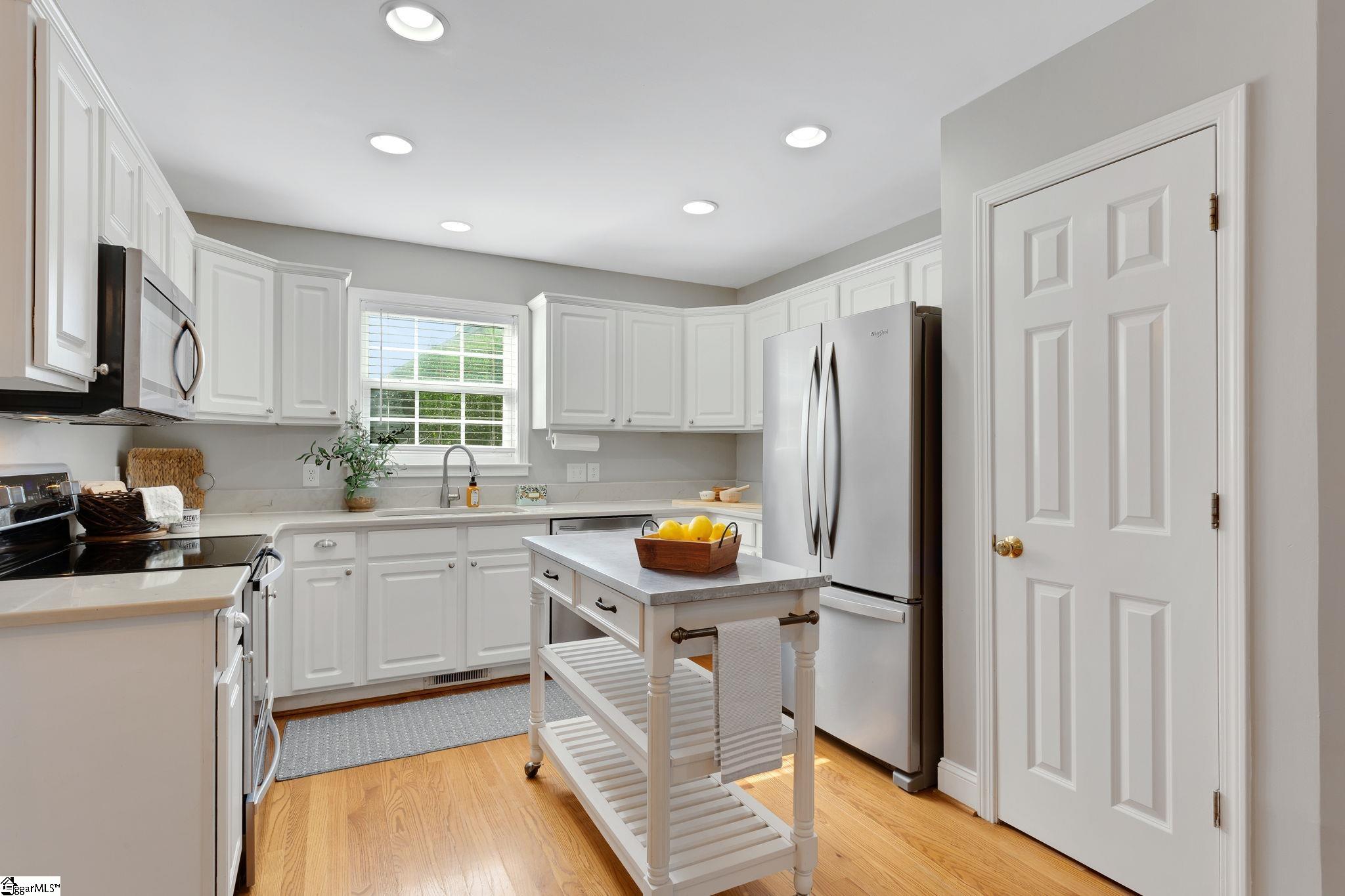 503 Lake Lennox Drive Simpsonville, SC 29681