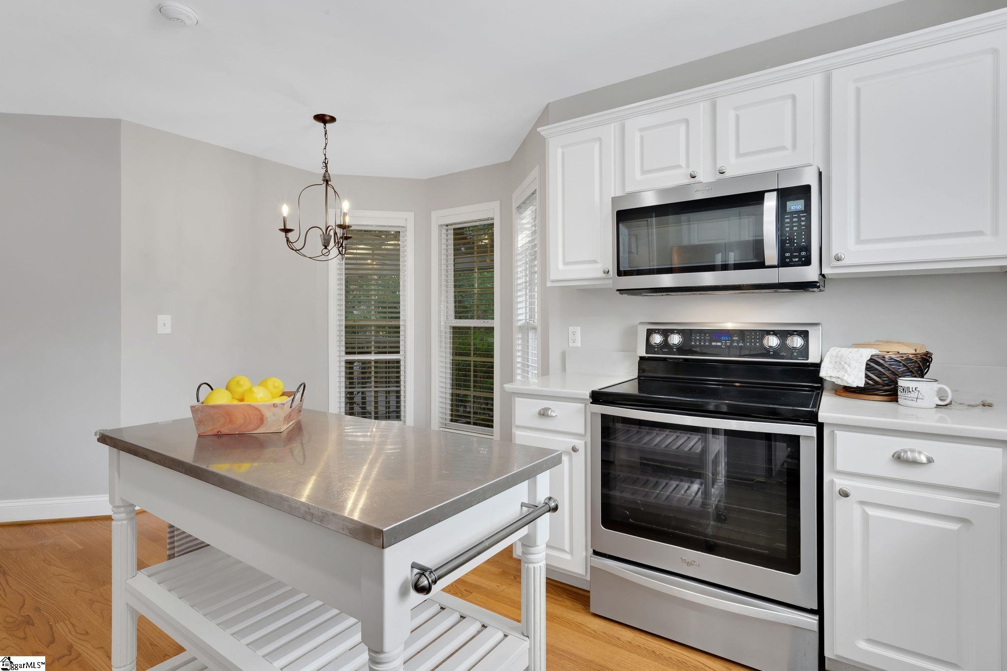 503 Lake Lennox Drive Simpsonville, SC 29681