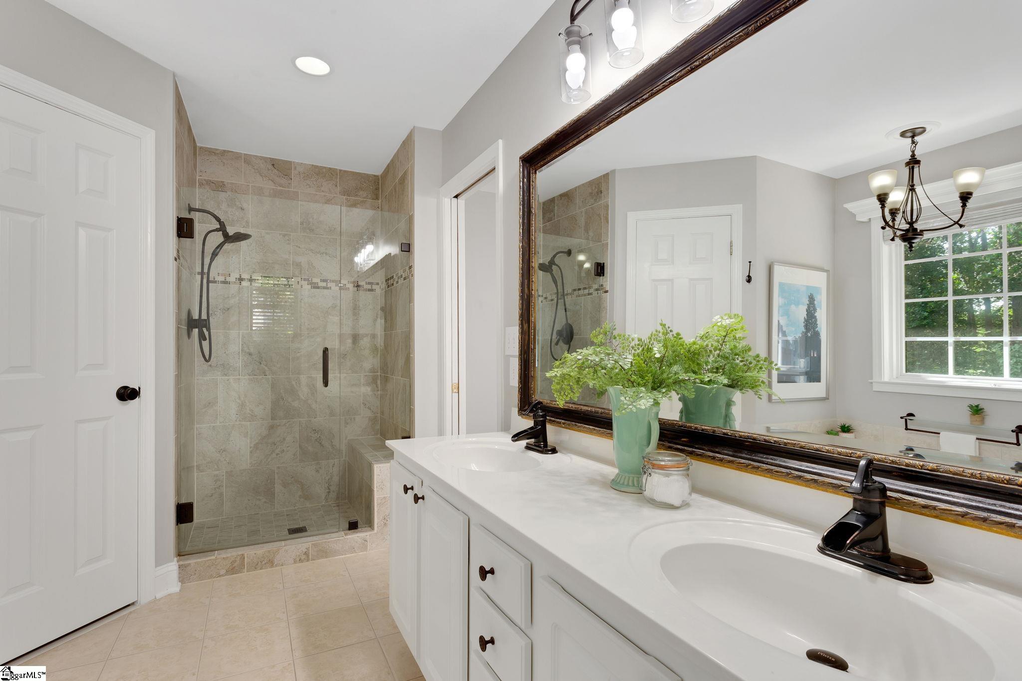 503 Lake Lennox Drive Simpsonville, SC 29681