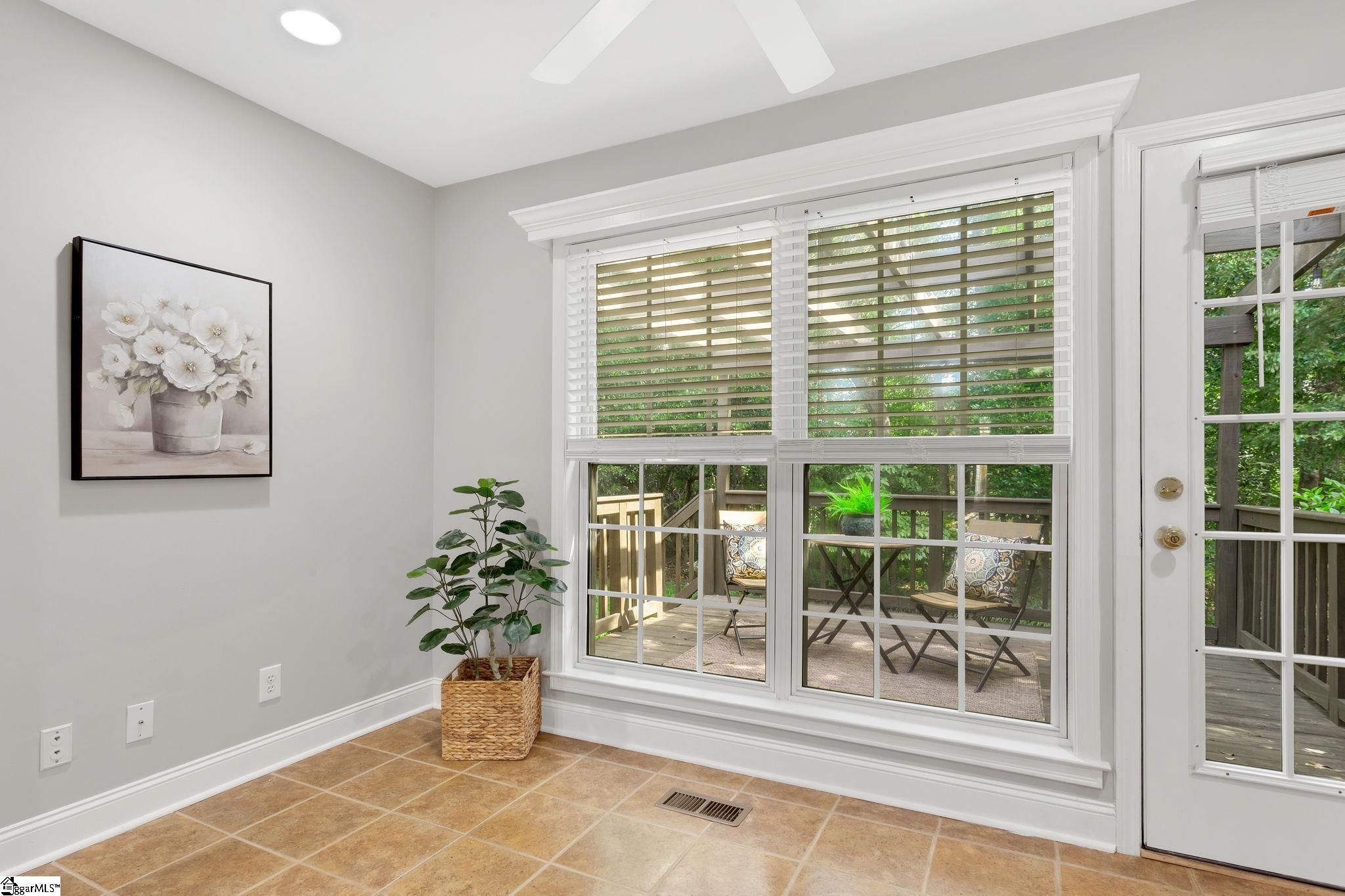 503 Lake Lennox Drive Simpsonville, SC 29681