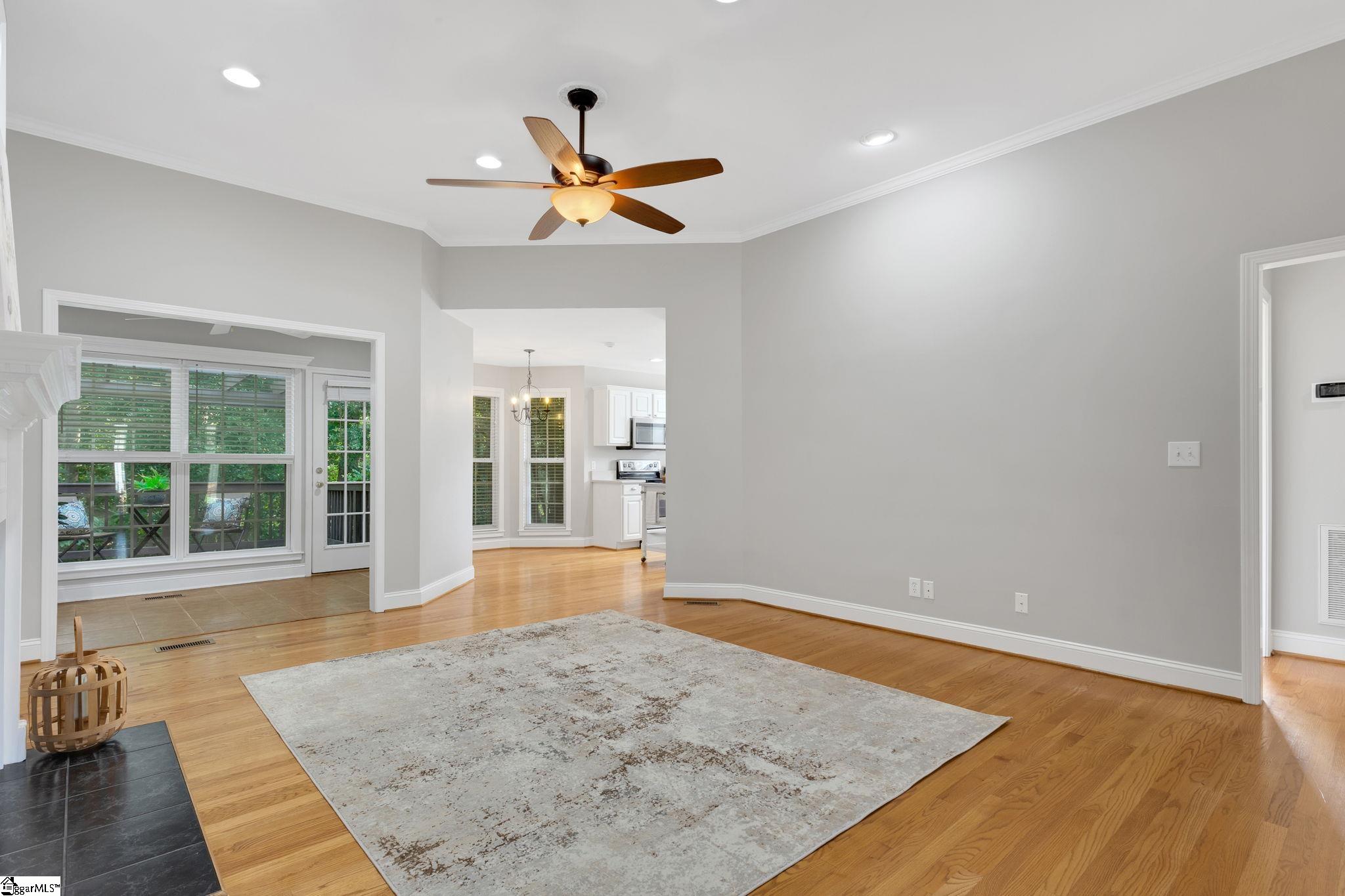503 Lake Lennox Drive Simpsonville, SC 29681