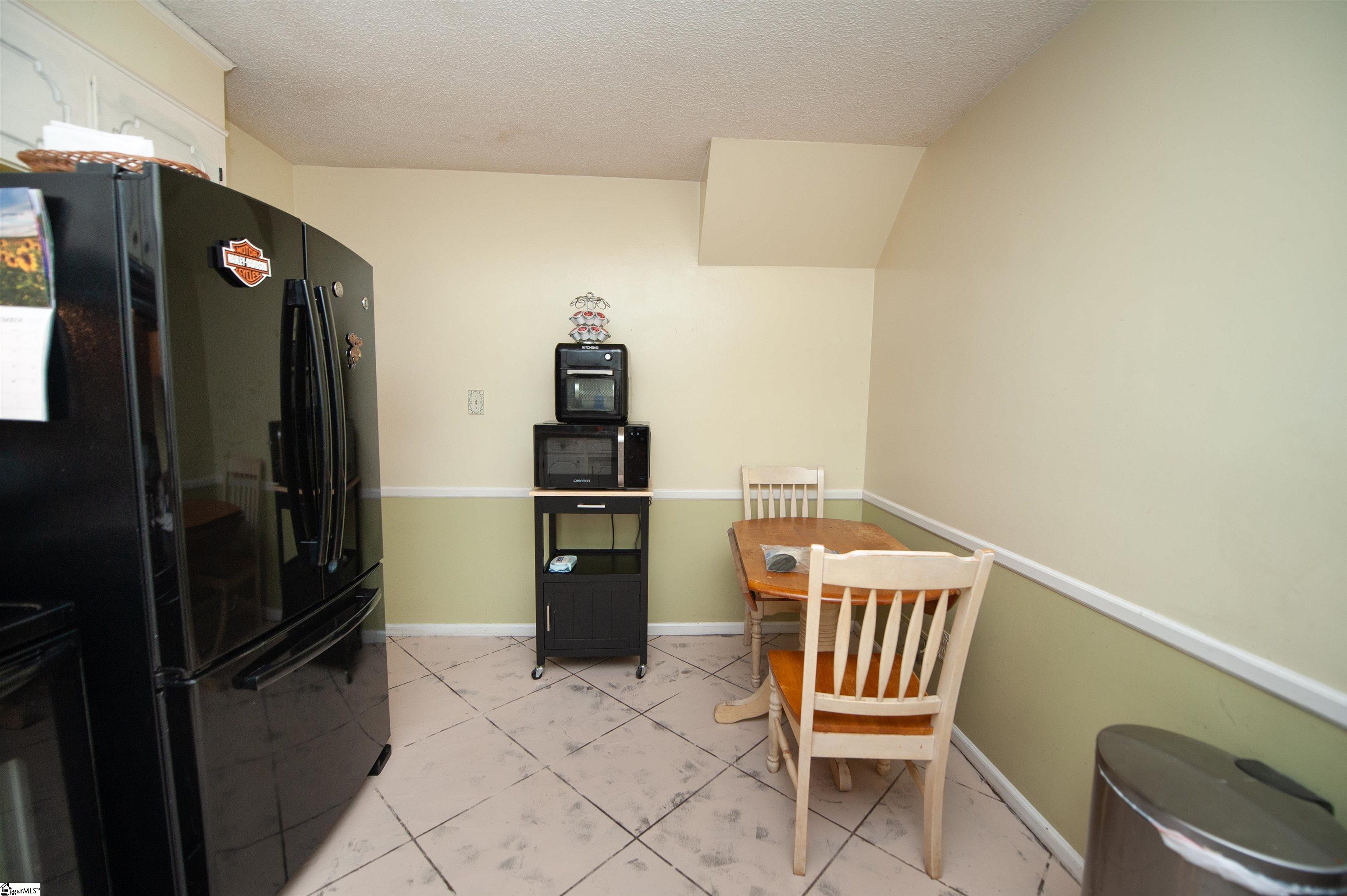 304 Hampshire Court Spartanburg, SC 29301