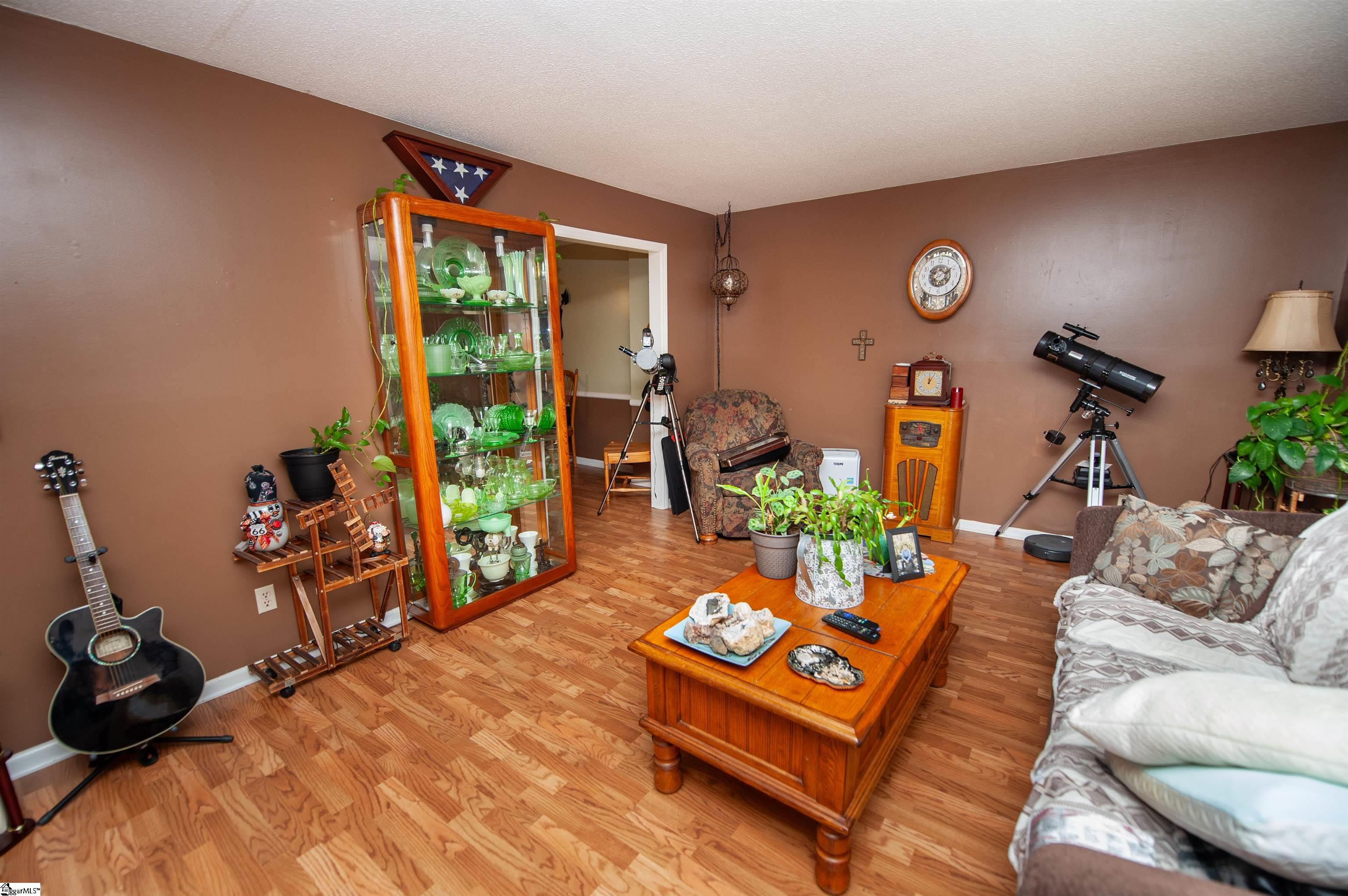 304 Hampshire Court Spartanburg, SC 29301