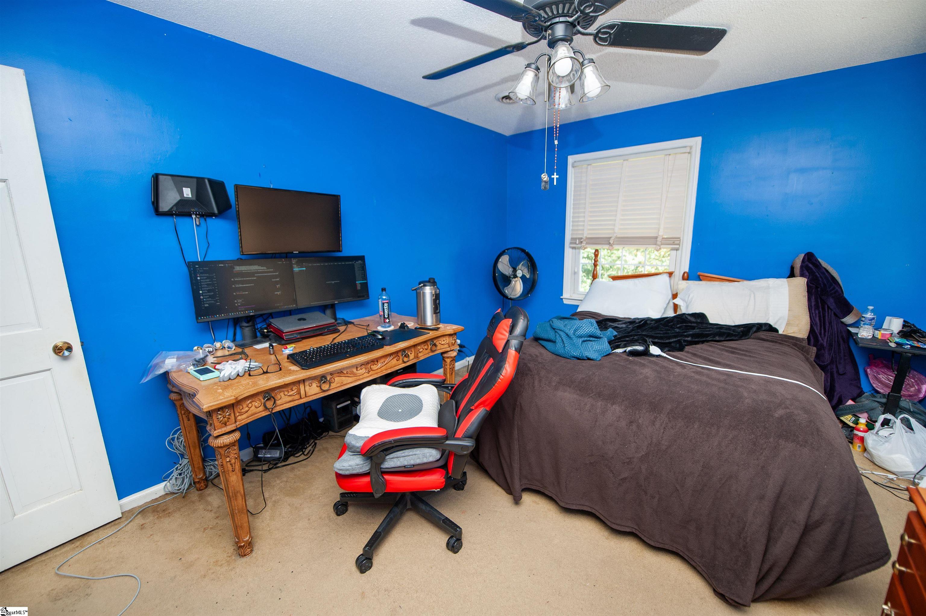 304 Hampshire Court Spartanburg, SC 29301