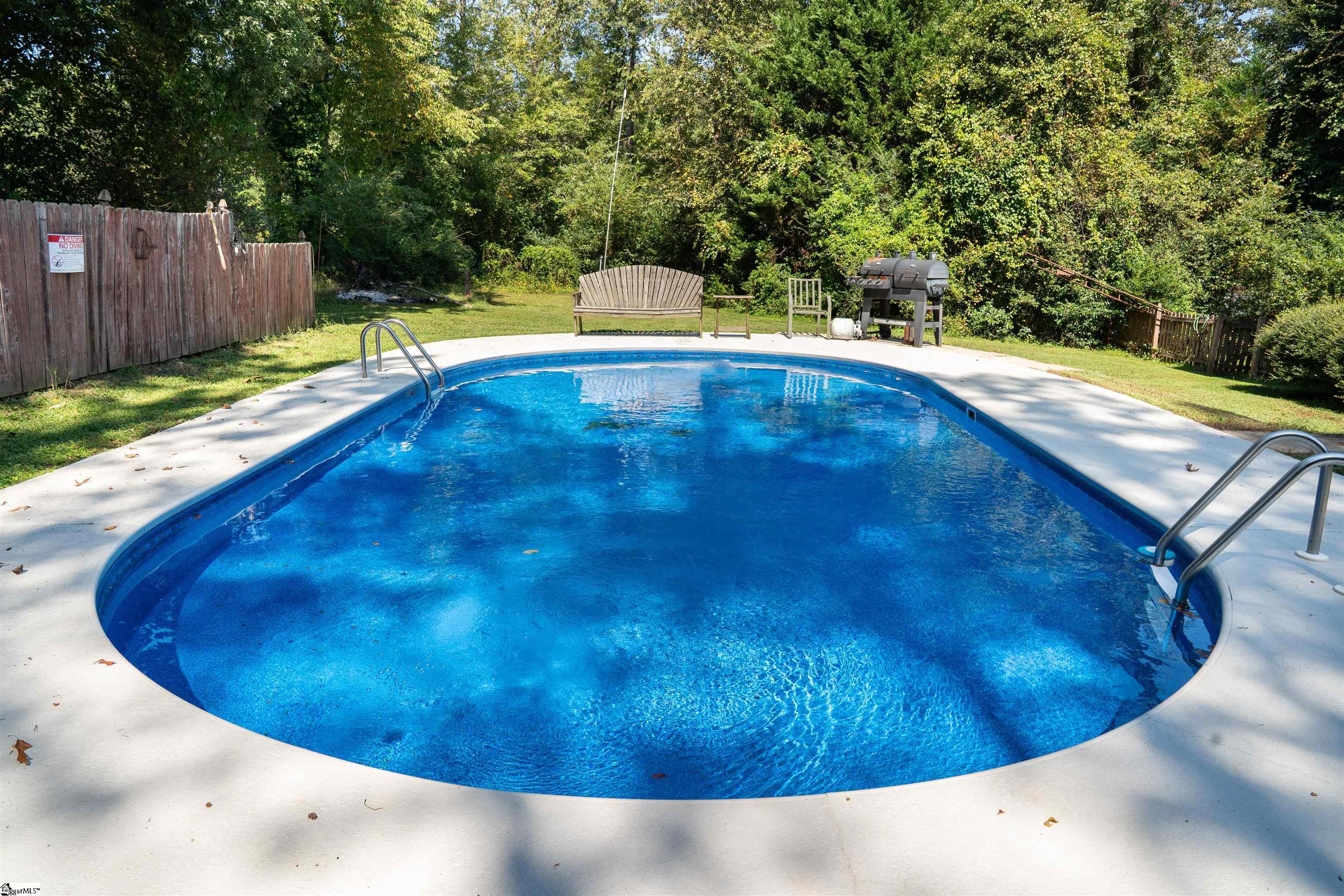 304 Hampshire Court Spartanburg, SC 29301