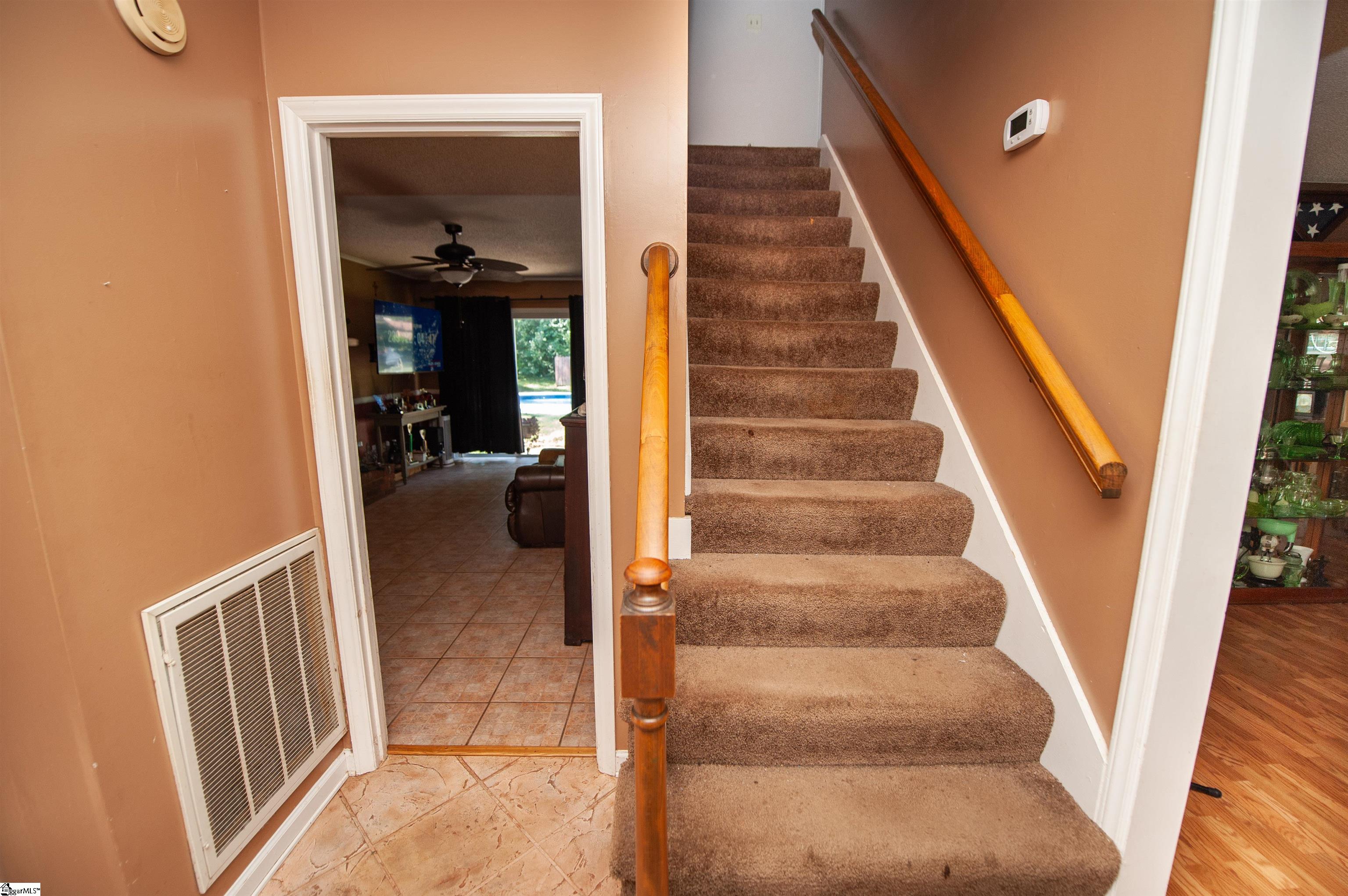 304 Hampshire Court Spartanburg, SC 29301