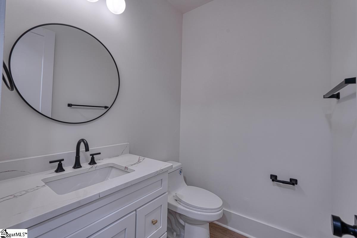 938 Benchmark Drive Wellford, SC 29385