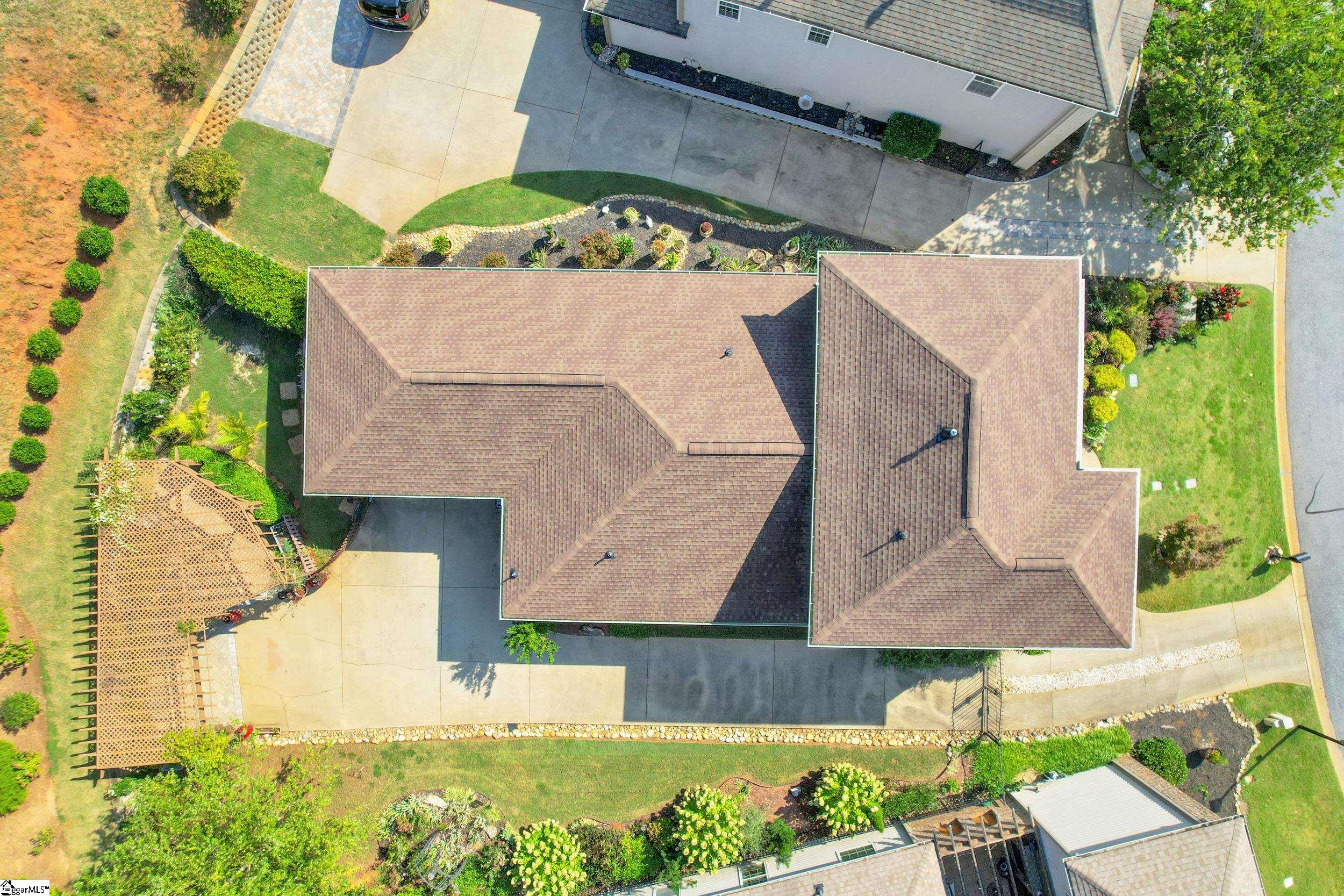 105 Bur Oak Drive Taylors, SC 29687-4631