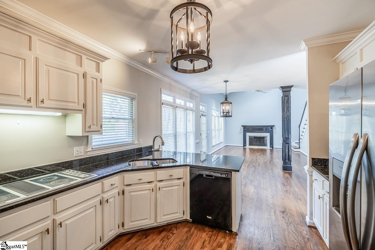 32 English Oak Road Simpsonville, SC 29681