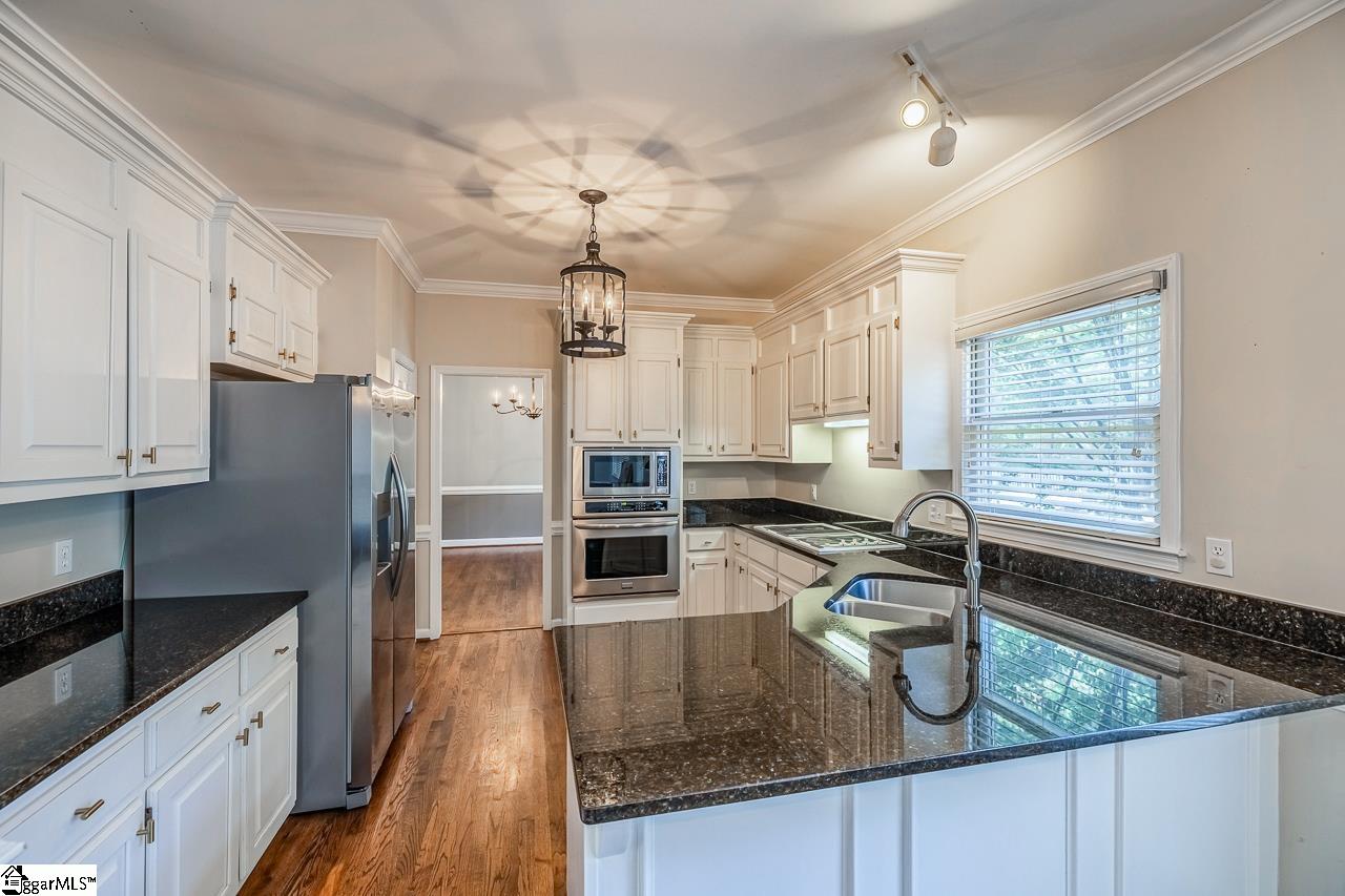 32 English Oak Road Simpsonville, SC 29681