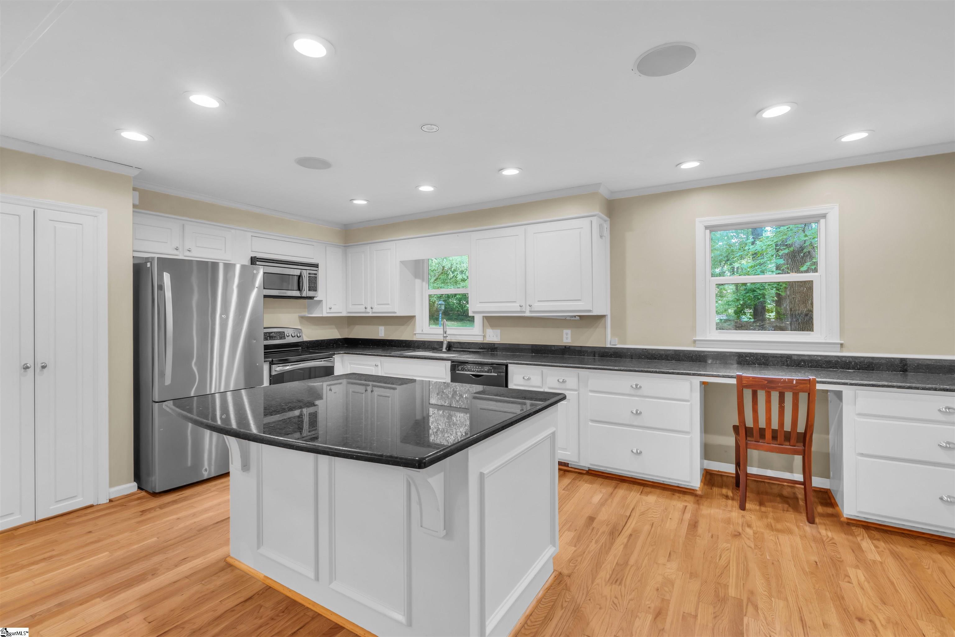1154 Edisto Drive Spartanburg, SC 29302