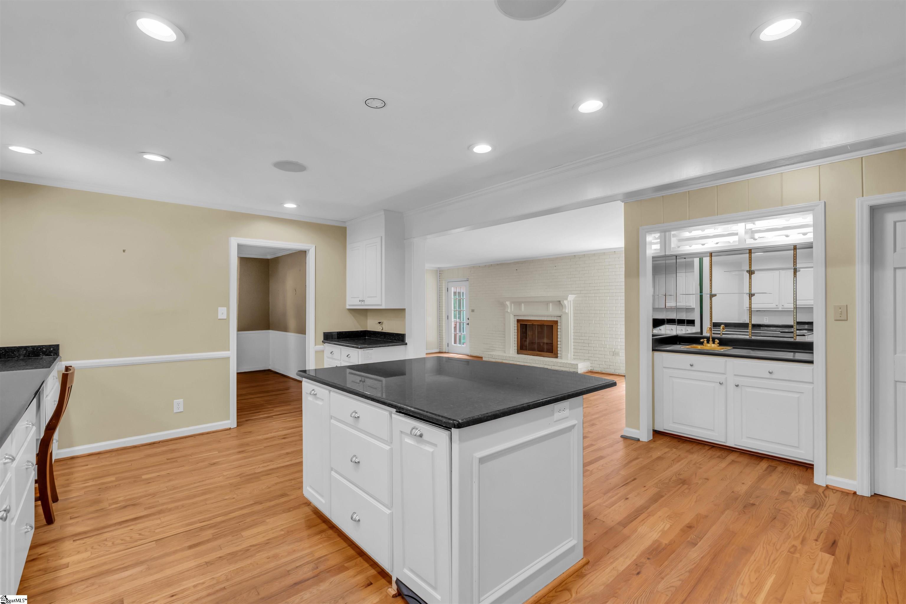 1154 Edisto Drive Spartanburg, SC 29302