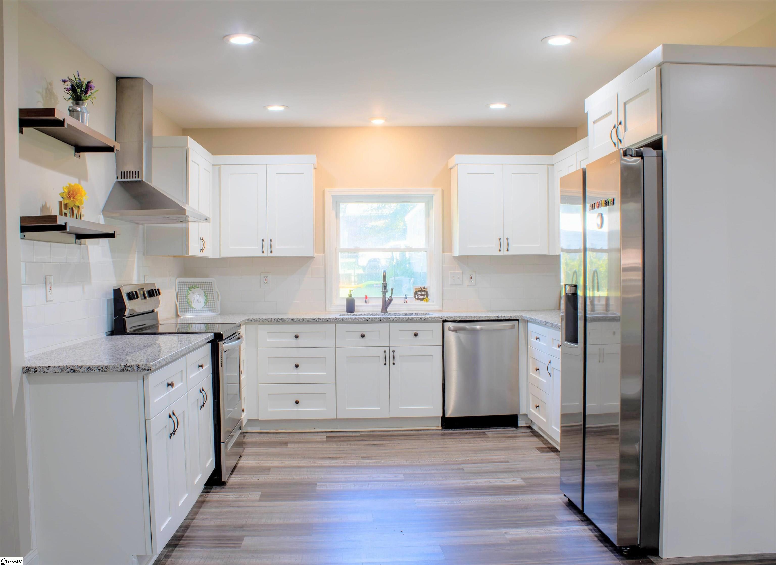 340 W Peachtree Street Woodruff, SC 29388