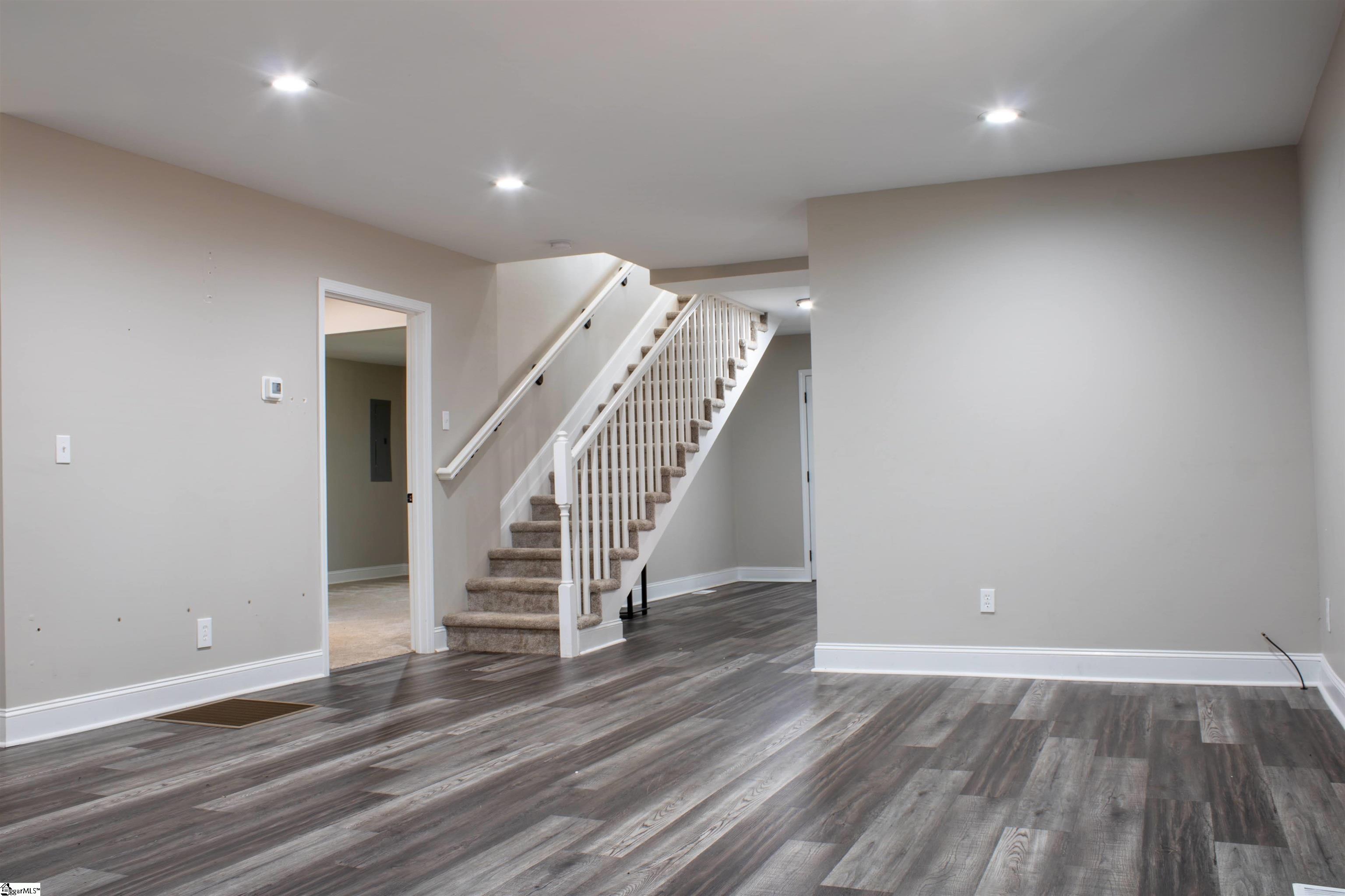 340 W Peachtree Street Woodruff, SC 29388