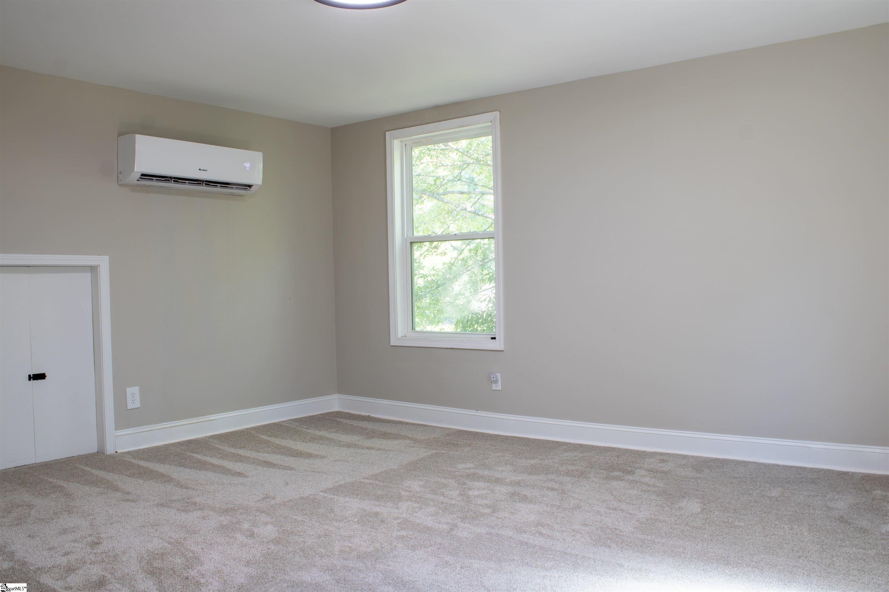 340 W Peachtree Street Woodruff, SC 29388