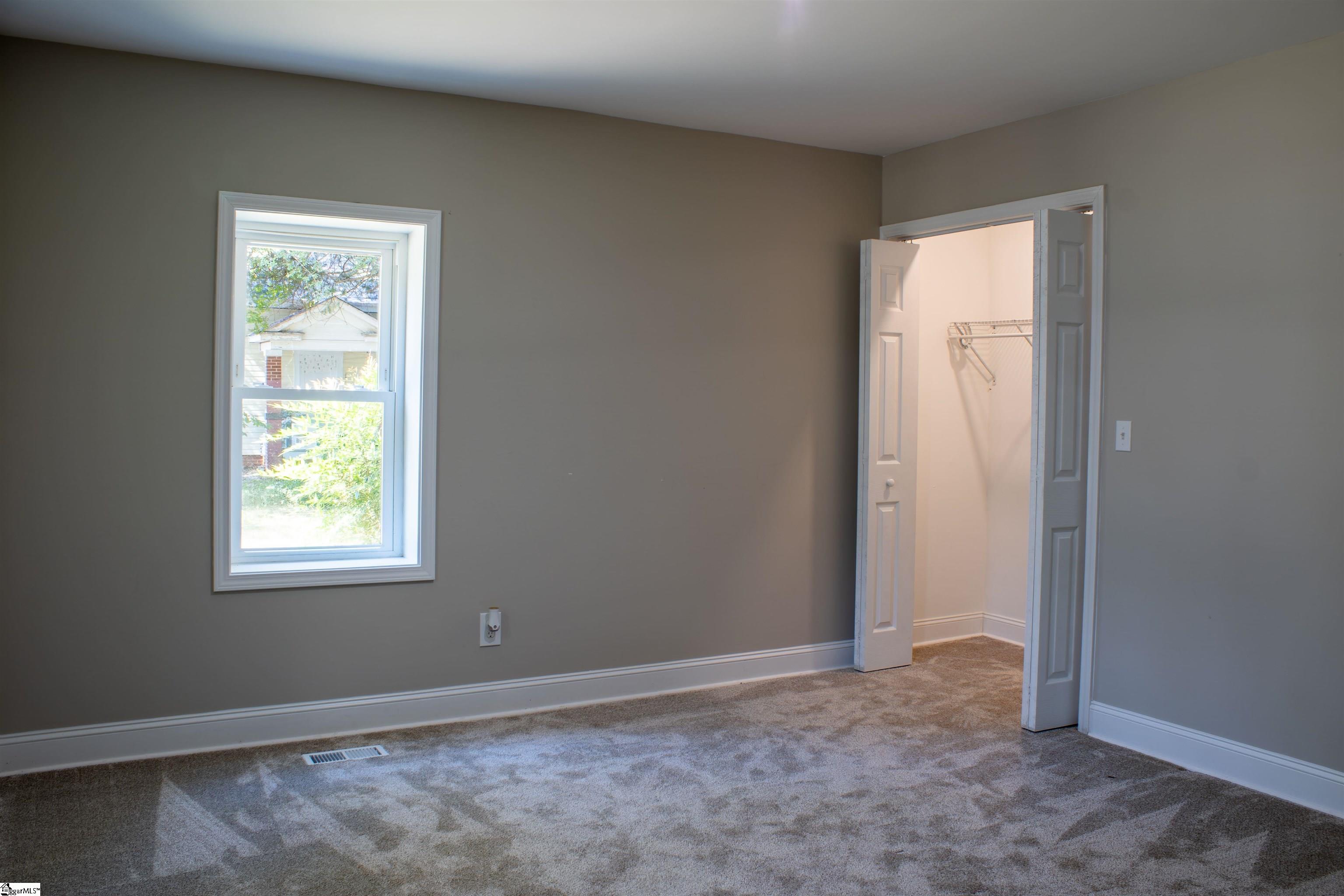 340 W Peachtree Street Woodruff, SC 29388