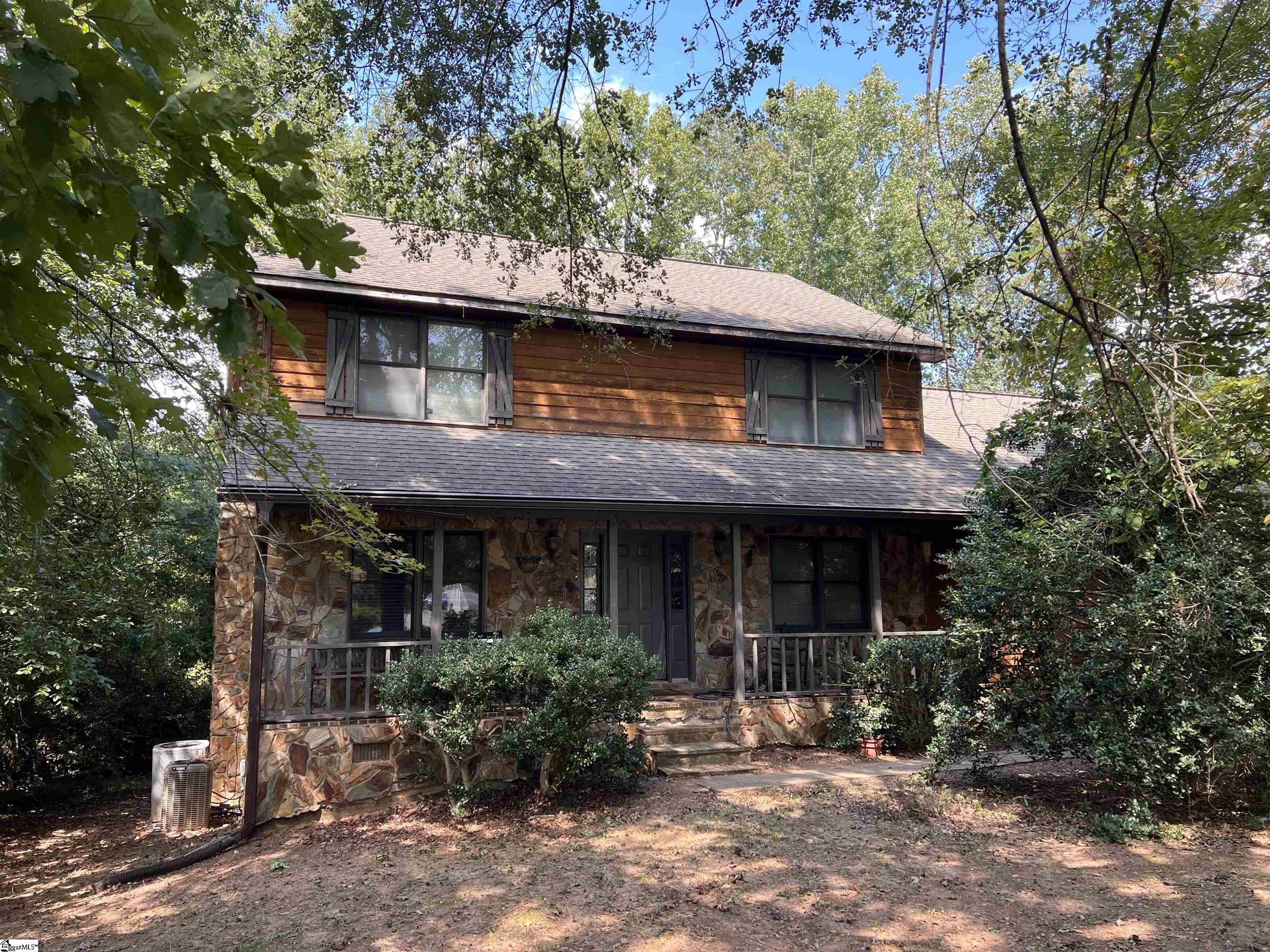 109 Edinburgh Place Moore, SC 29369