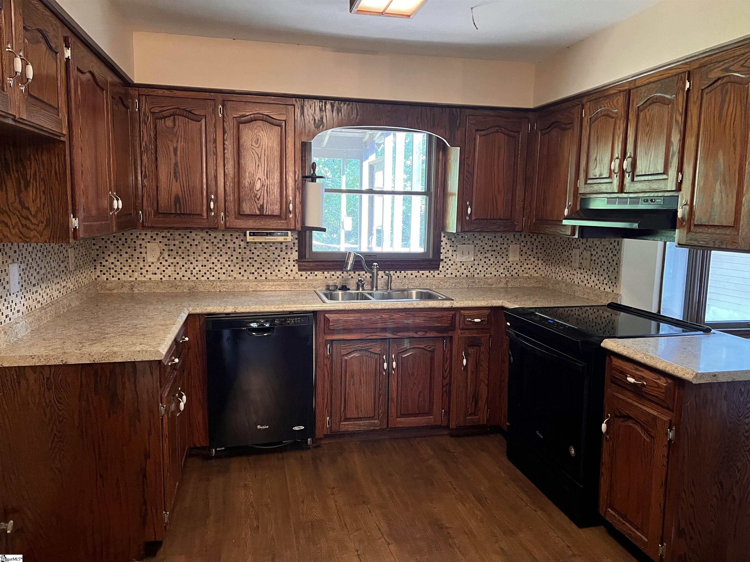 109 Edinburgh Place Moore, SC 29369