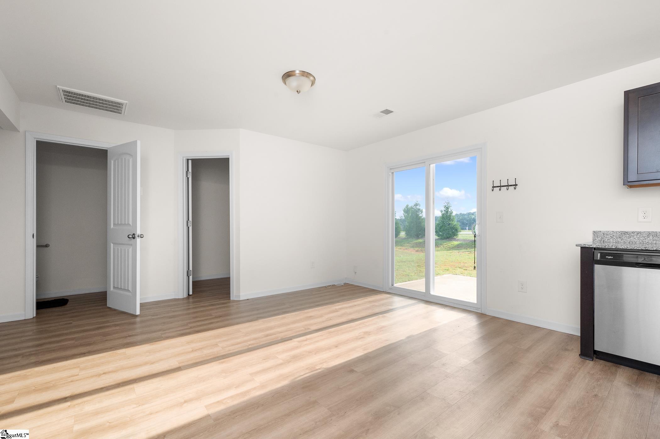 422 Seaborn Circle Pendelton, SC 29670