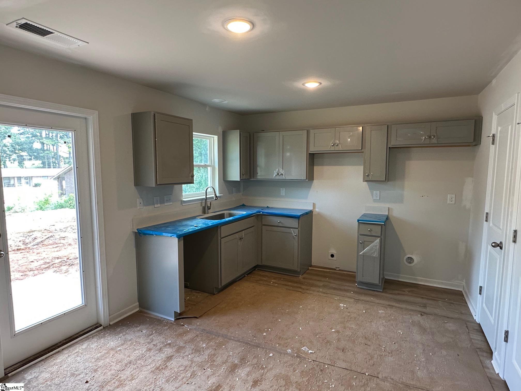 308 W Hampton Street Anderson, SC 29624