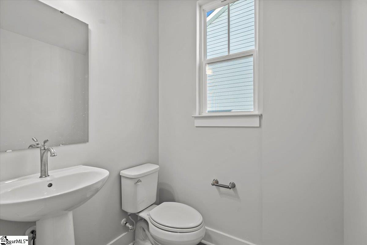 973 Diane Lane Moore, SC 29369