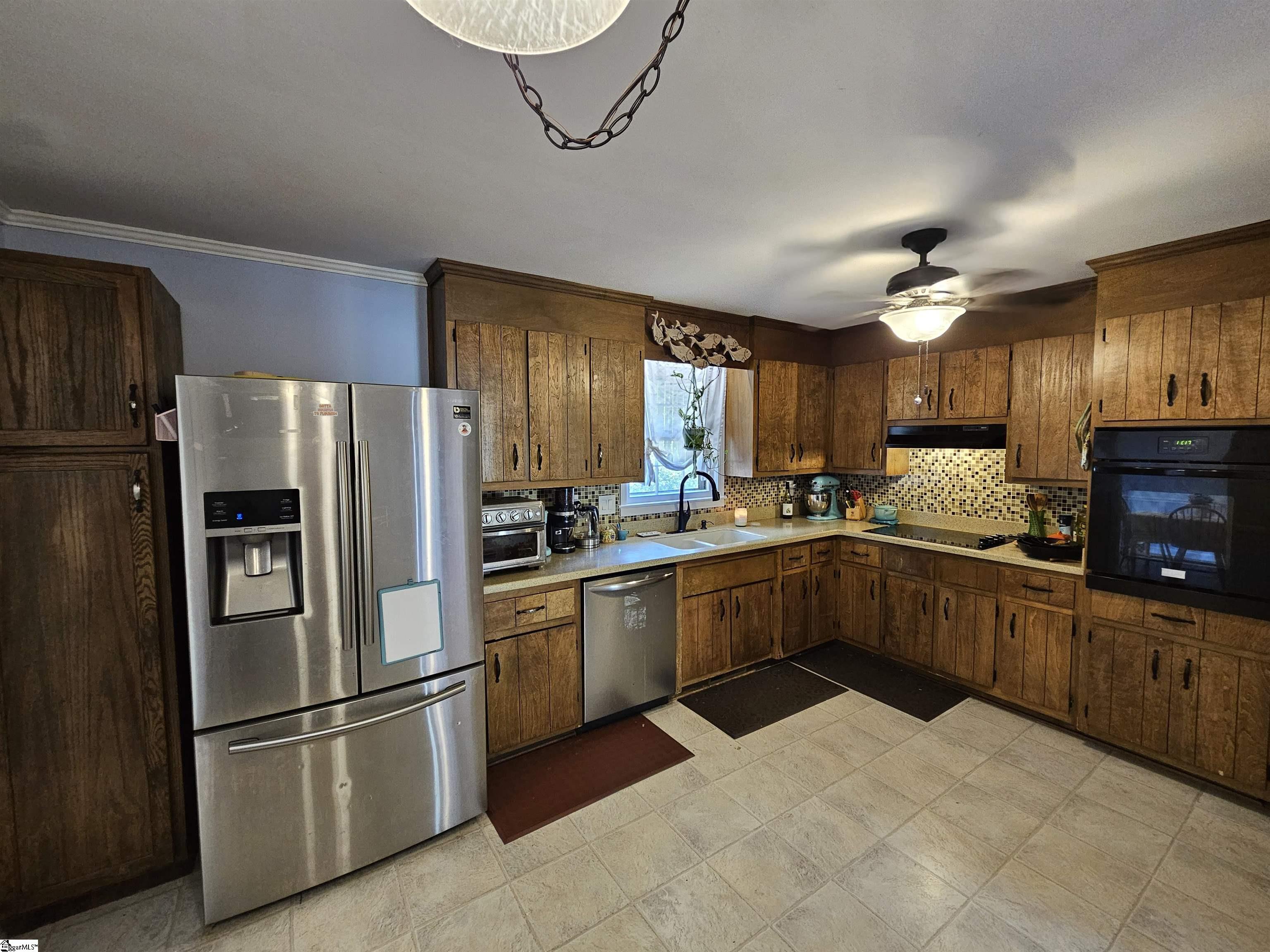 5 Nova Street Taylors, SC 29687-3018