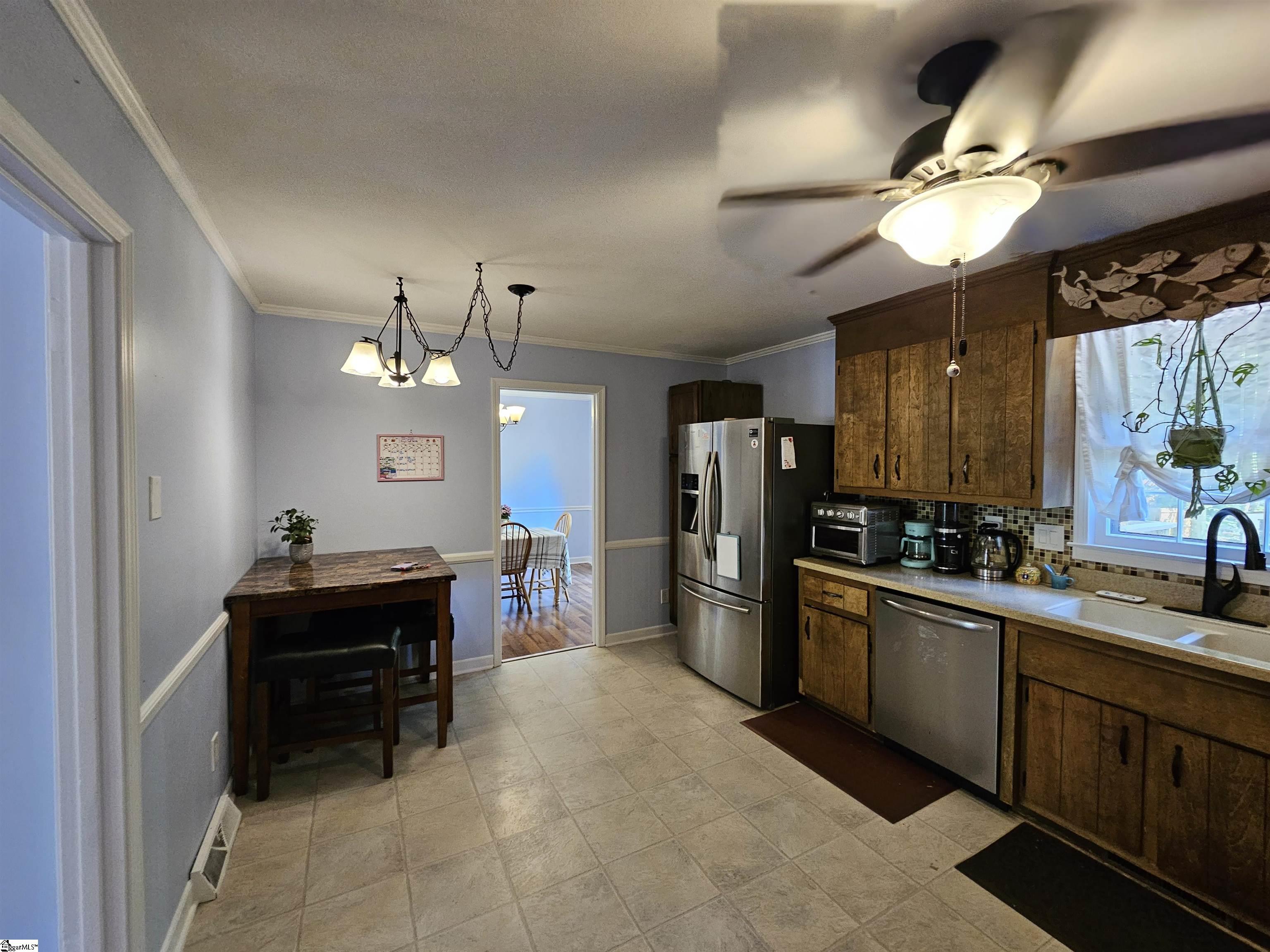 5 Nova Street Taylors, SC 29687-3018