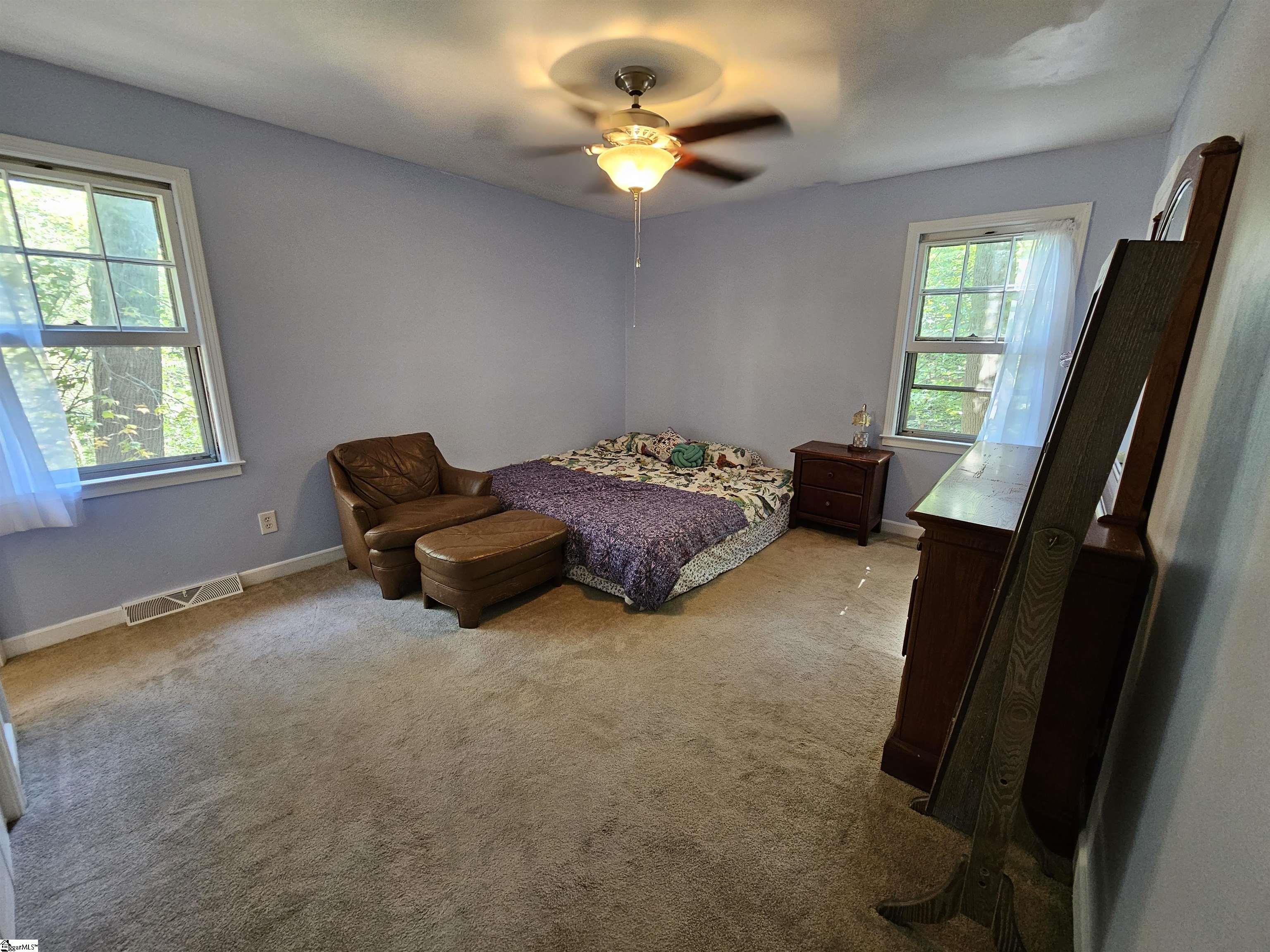 5 Nova Street Taylors, SC 29687-3018