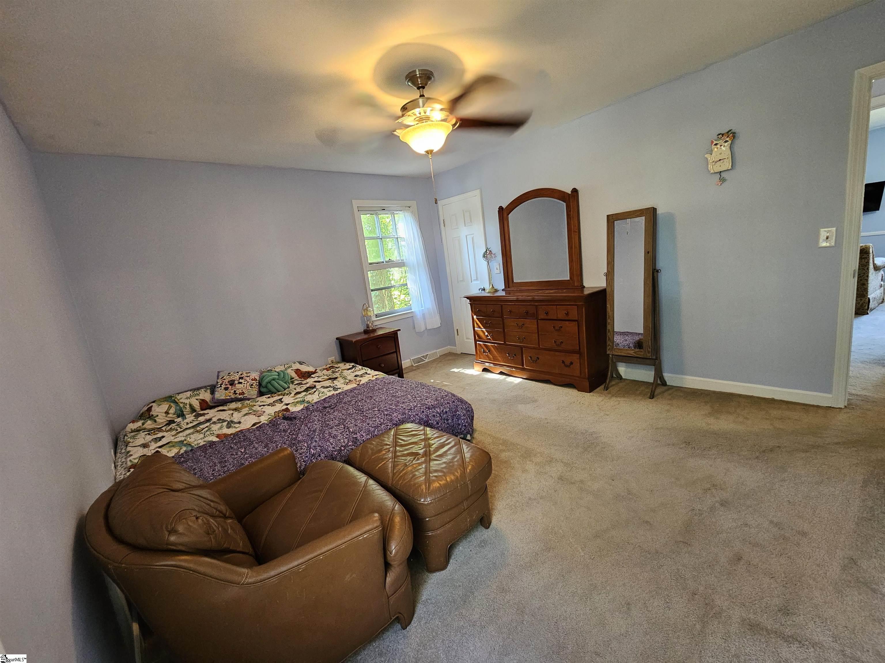 5 Nova Street Taylors, SC 29687-3018