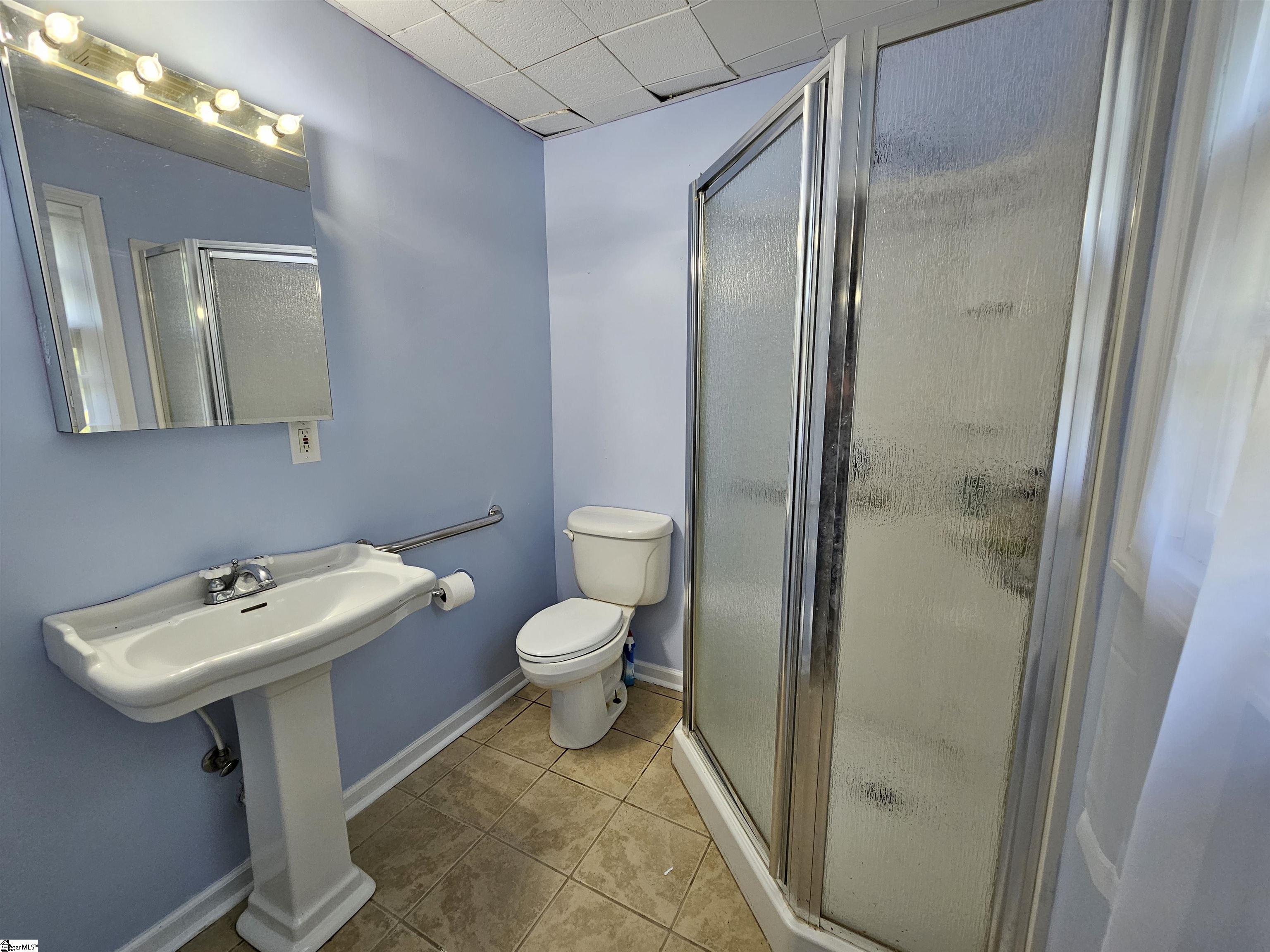5 Nova Street Taylors, SC 29687-3018