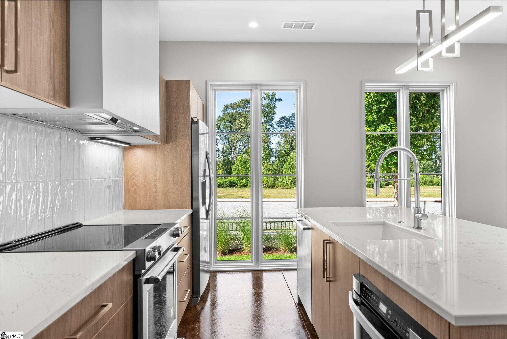 12 Odell Street Greenville, SC 29615