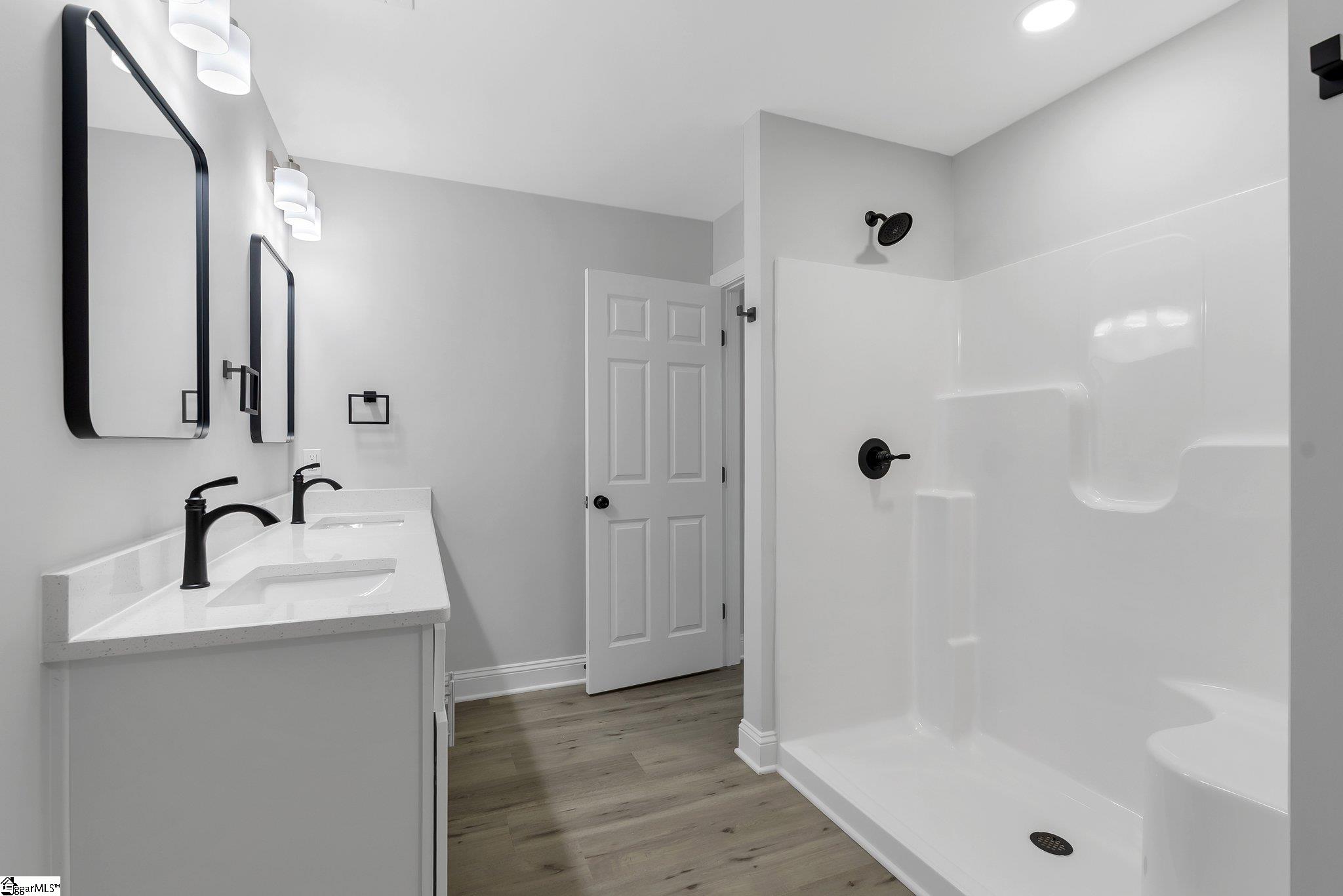 3064 Woodale Circle Seneca, SC 29678