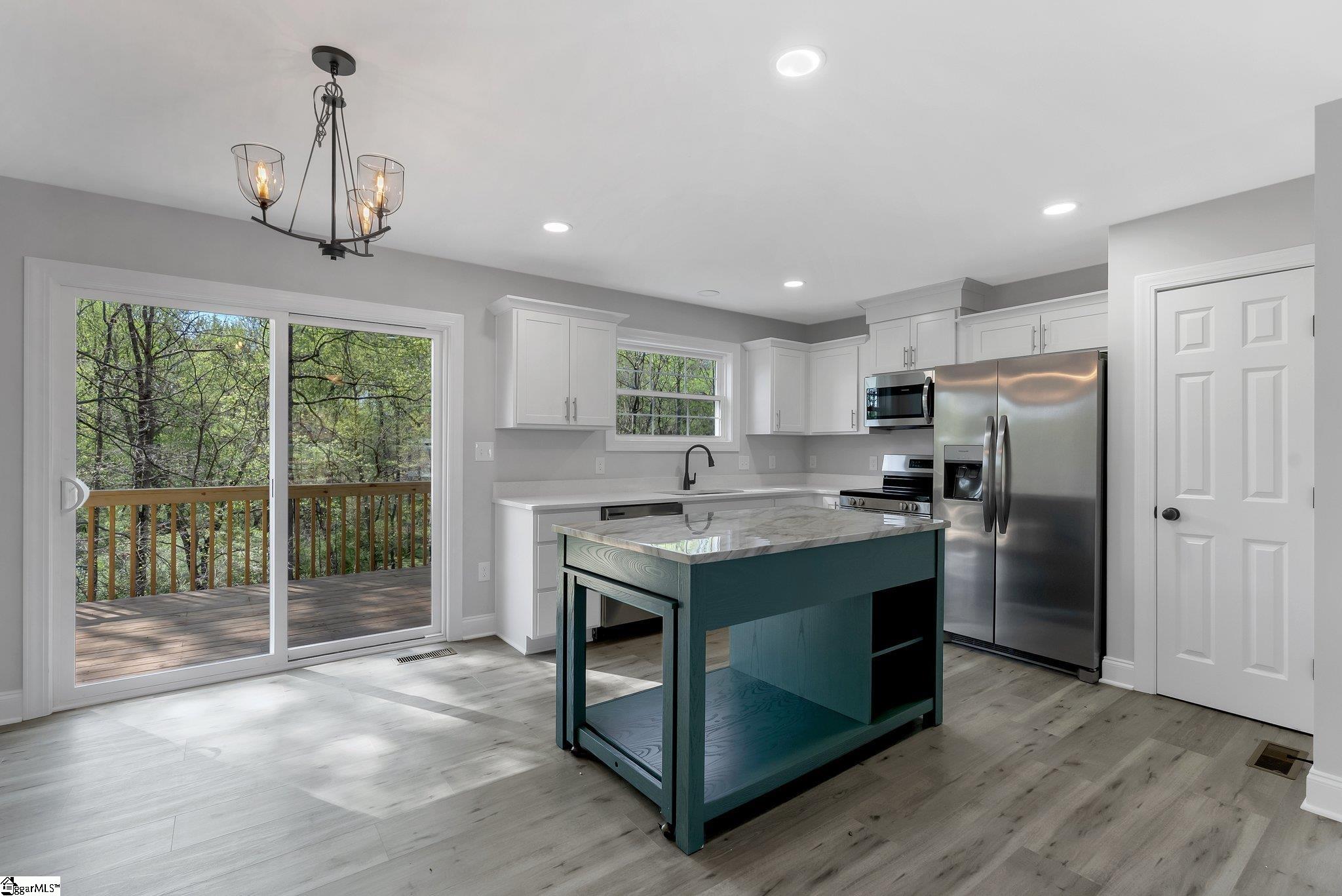 3064 Woodale Circle Seneca, SC 29678