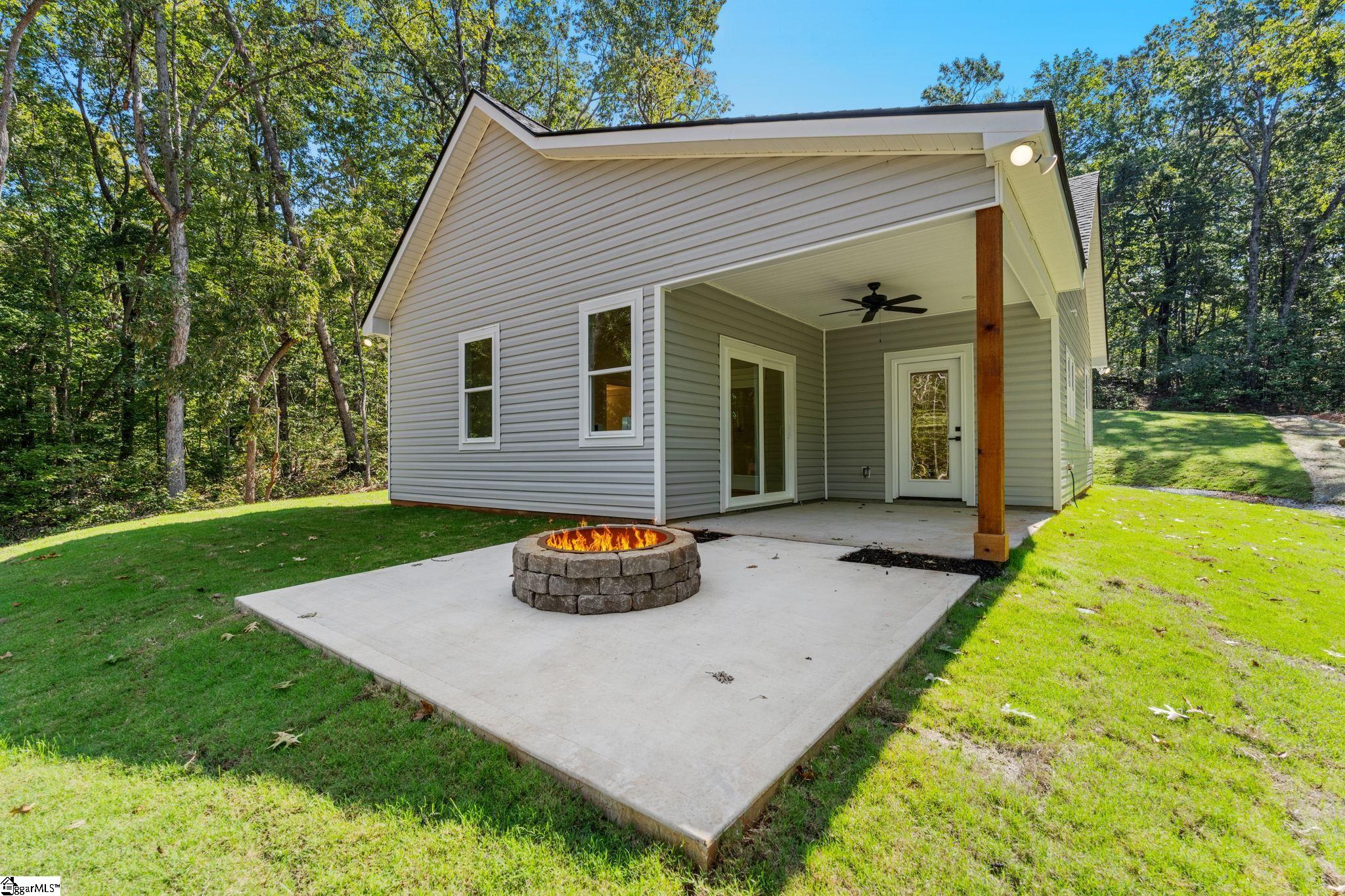 612 Kingswood Drive Westminster, SC 29693