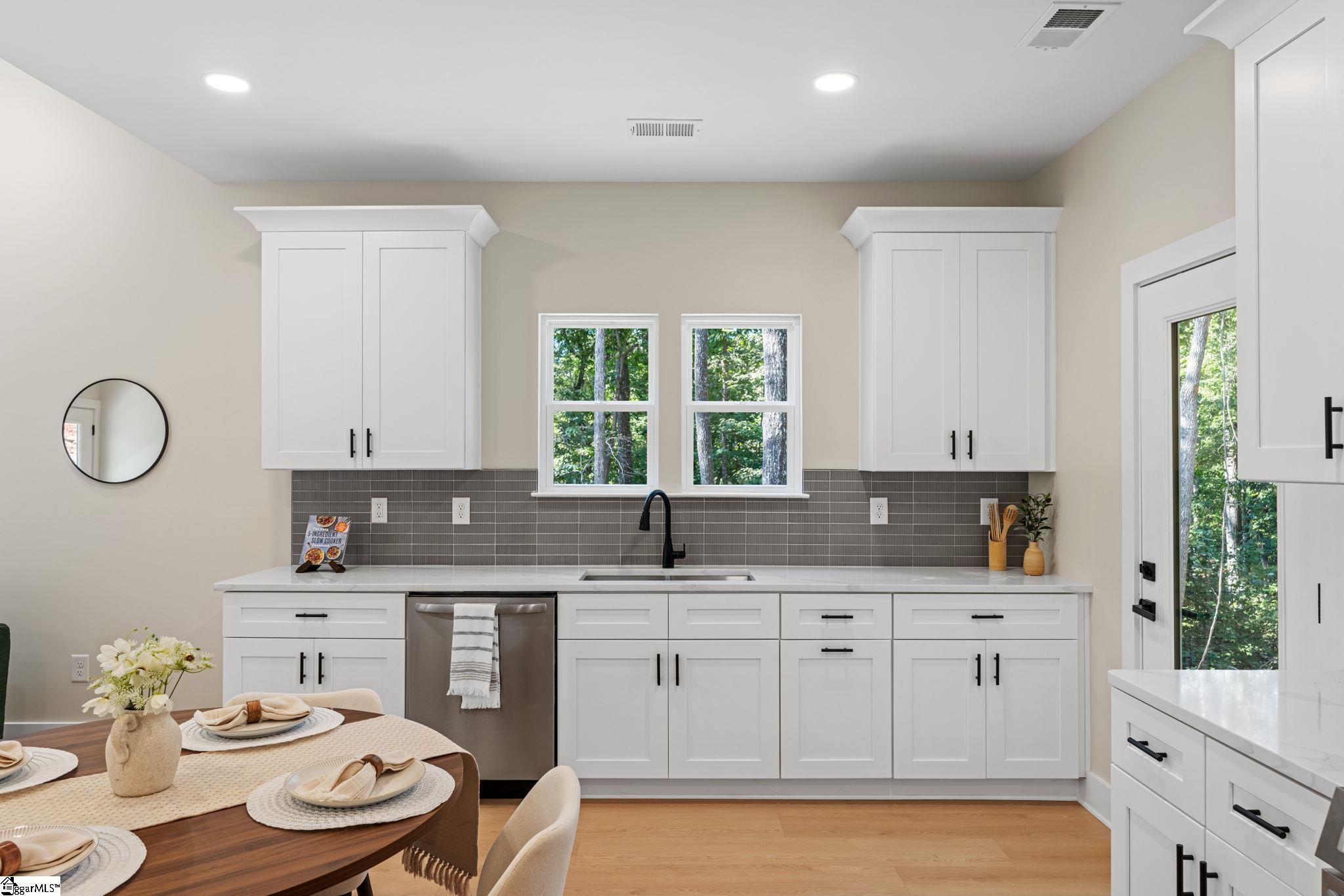 612 Kingswood Drive Westminster, SC 29693
