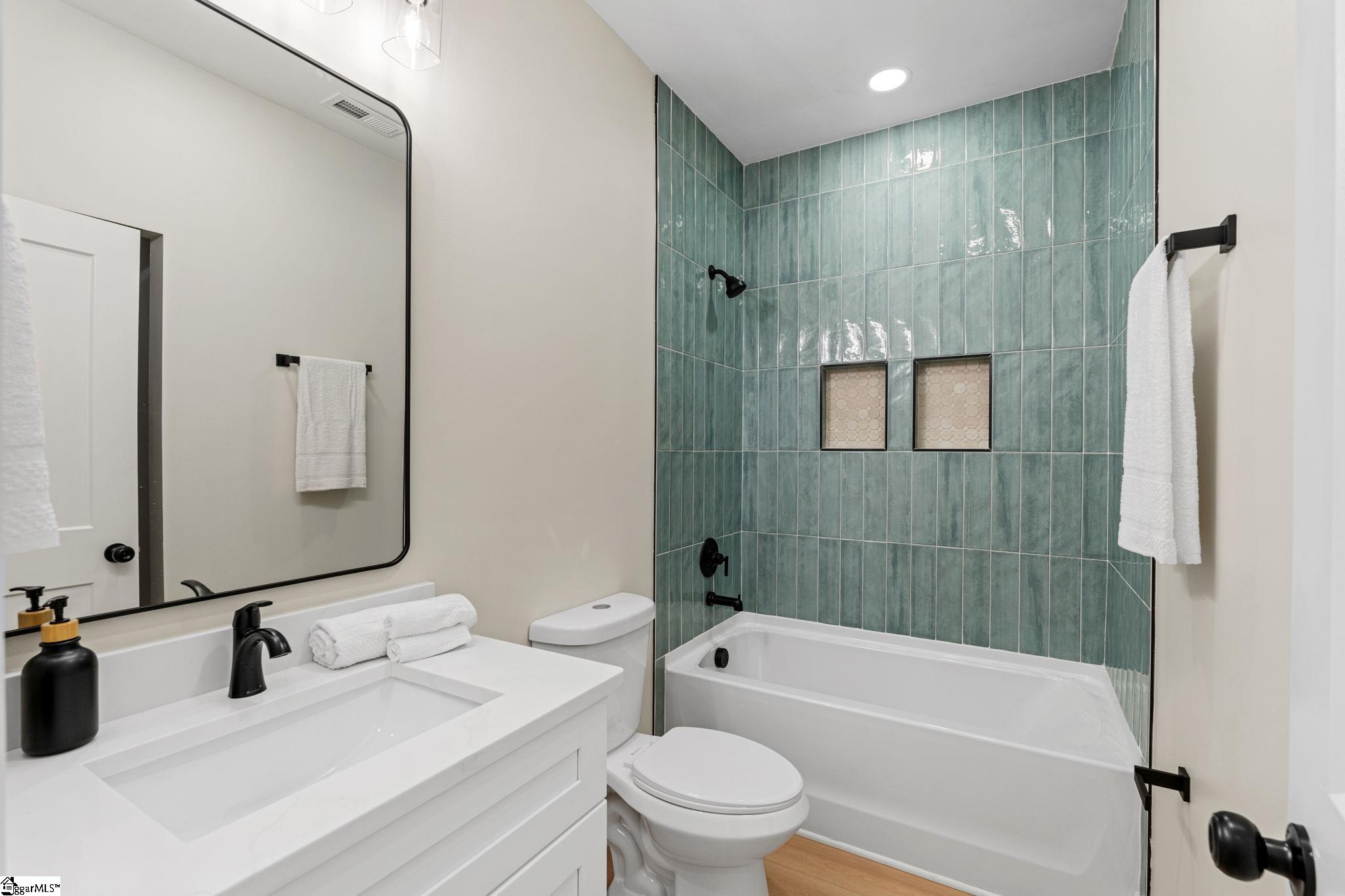 612 Kingswood Drive Westminster, SC 29693
