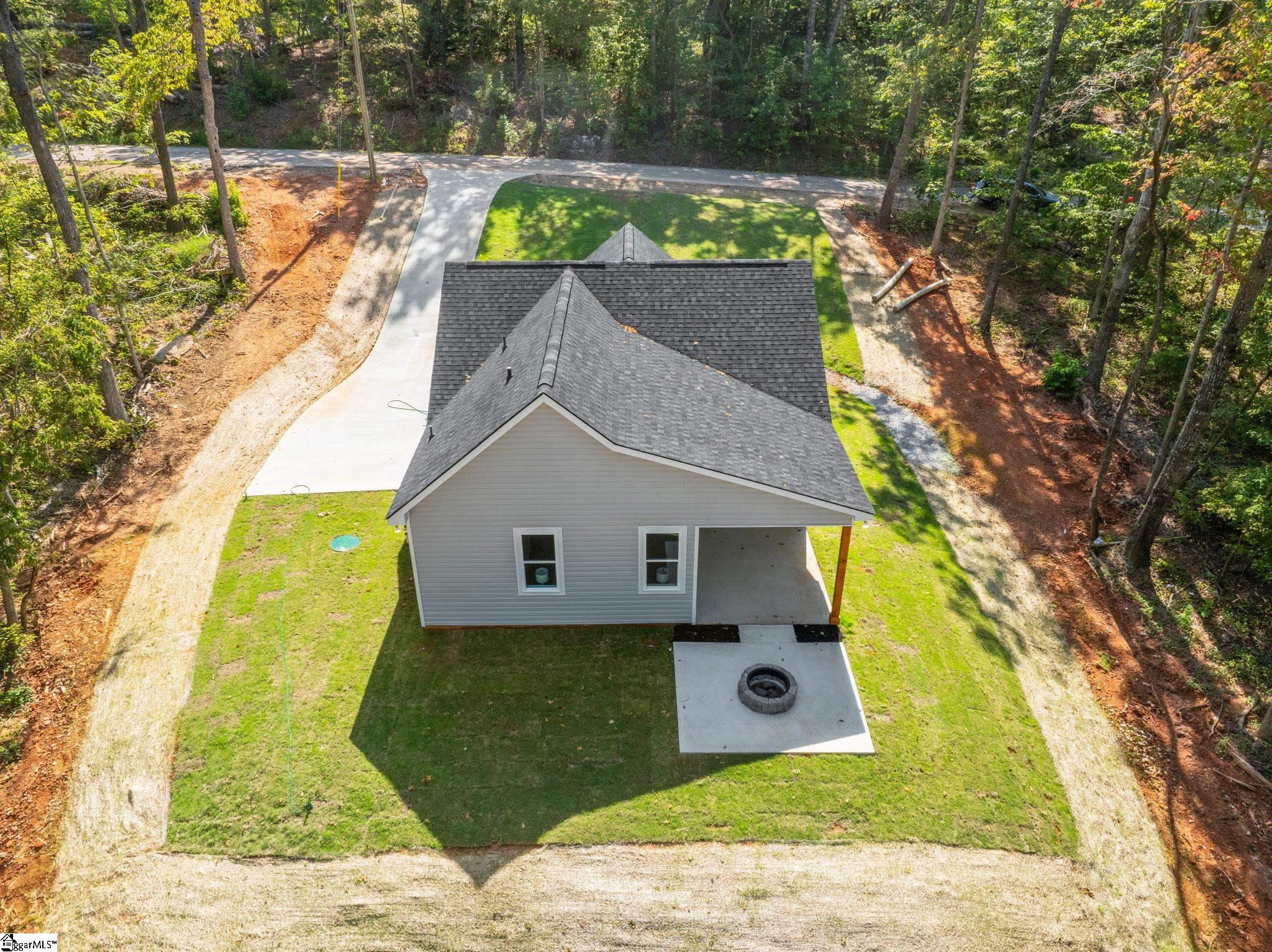 612 Kingswood Drive Westminster, SC 29693